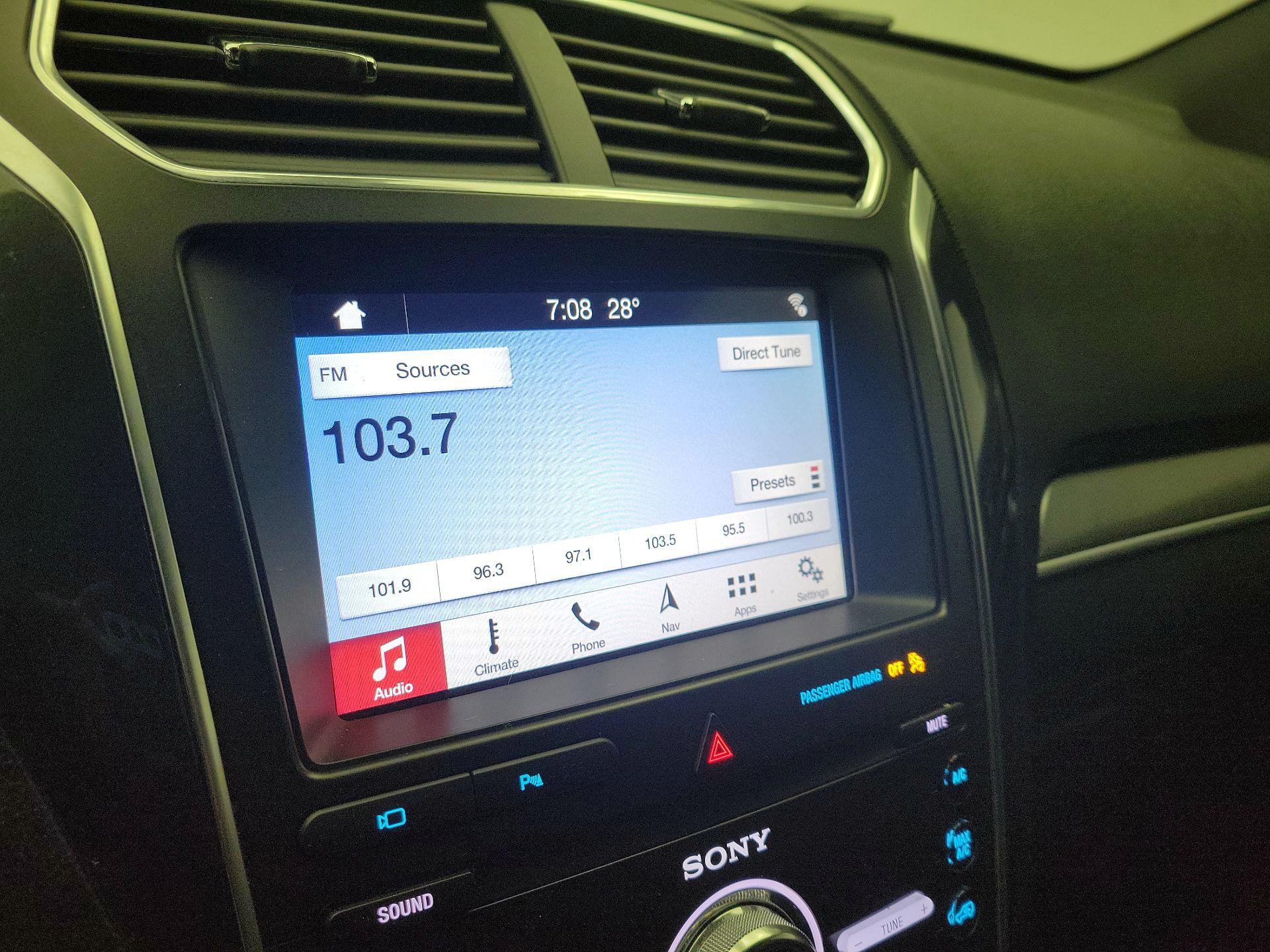 Thumbnail: 2019 Ford Explorer - 16