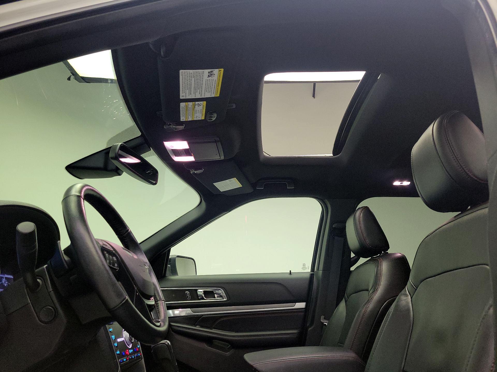 Thumbnail: 2019 Ford Explorer - 20