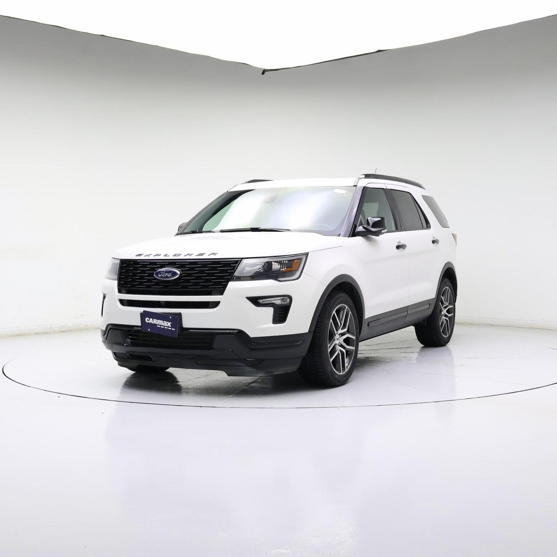 Thumbnail: 2019 Ford Explorer - 4