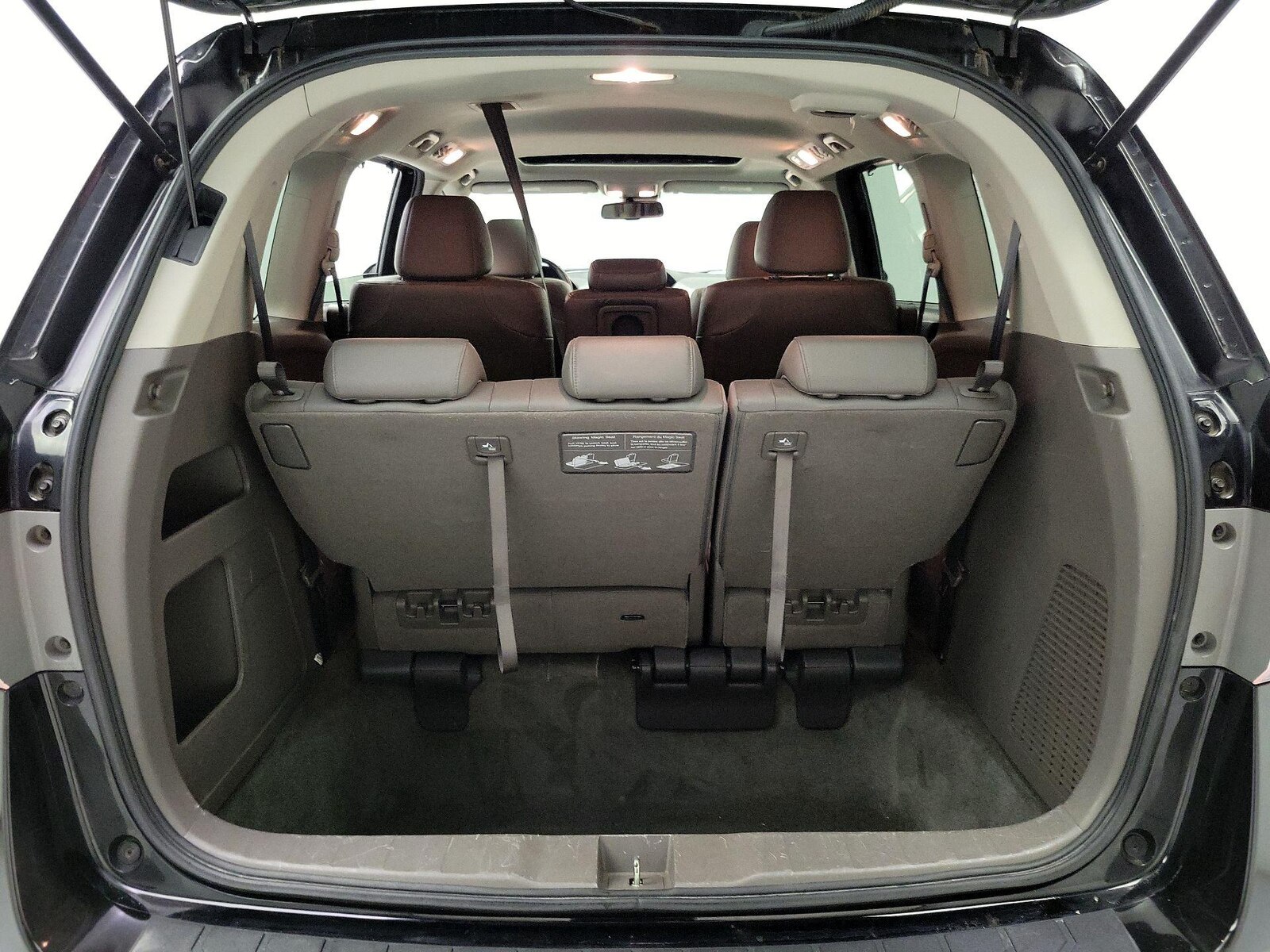 2016 Honda Odyssey EX-L - Photo 23