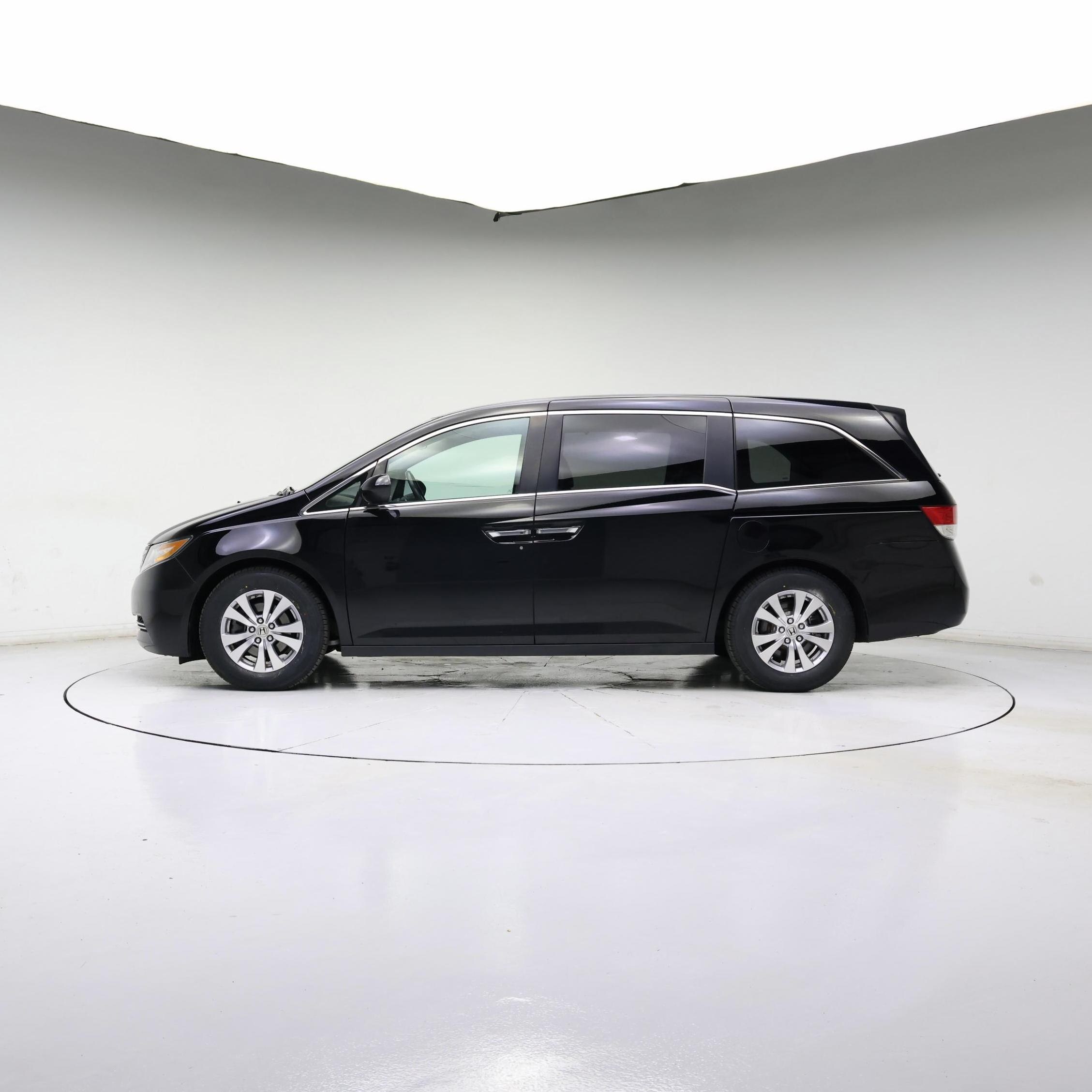 Thumbnail: 2016 Honda Odyssey - 3