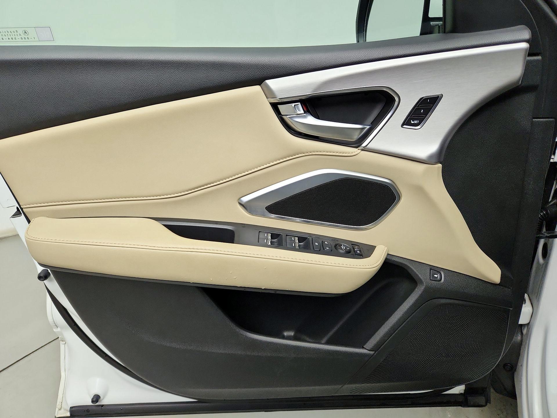 Thumbnail: 2021 Acura RDX - 12