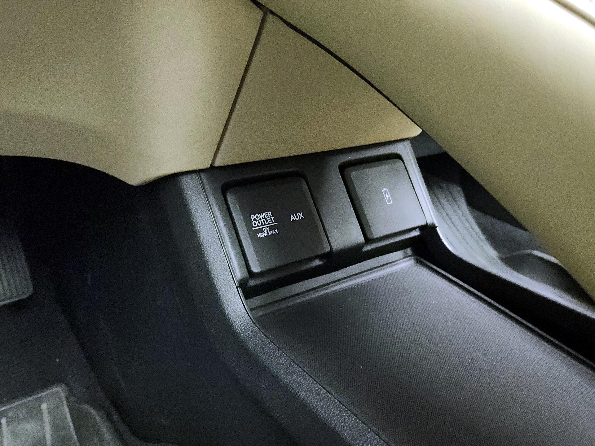 Thumbnail: 2021 Acura RDX - 18