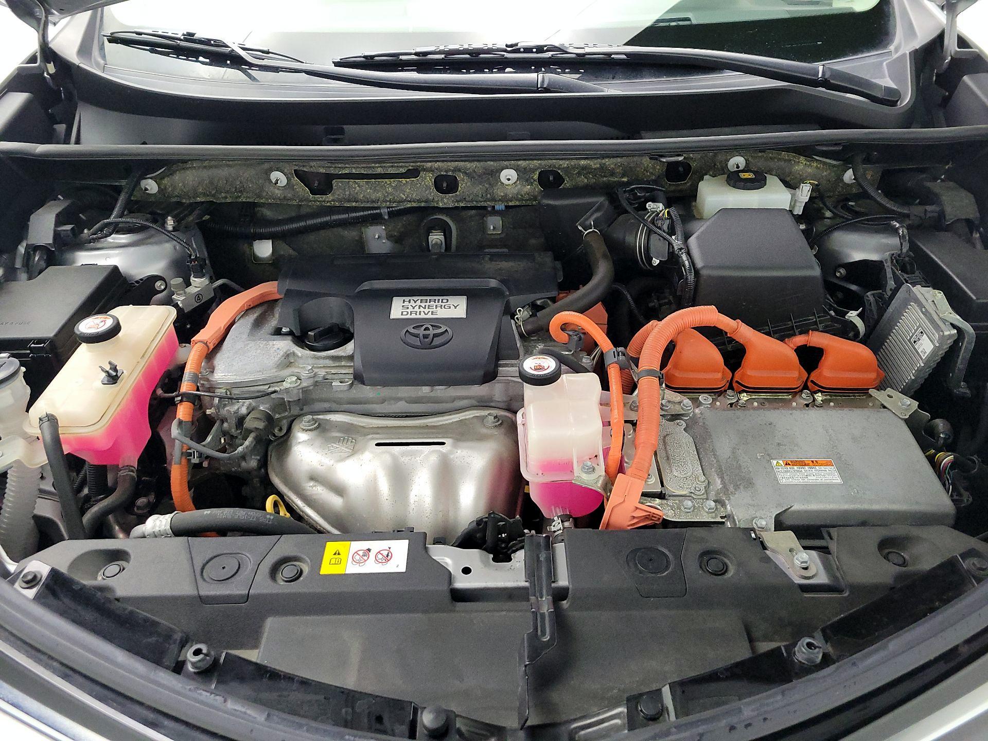 Thumbnail: 2018 Toyota RAV4 - 20