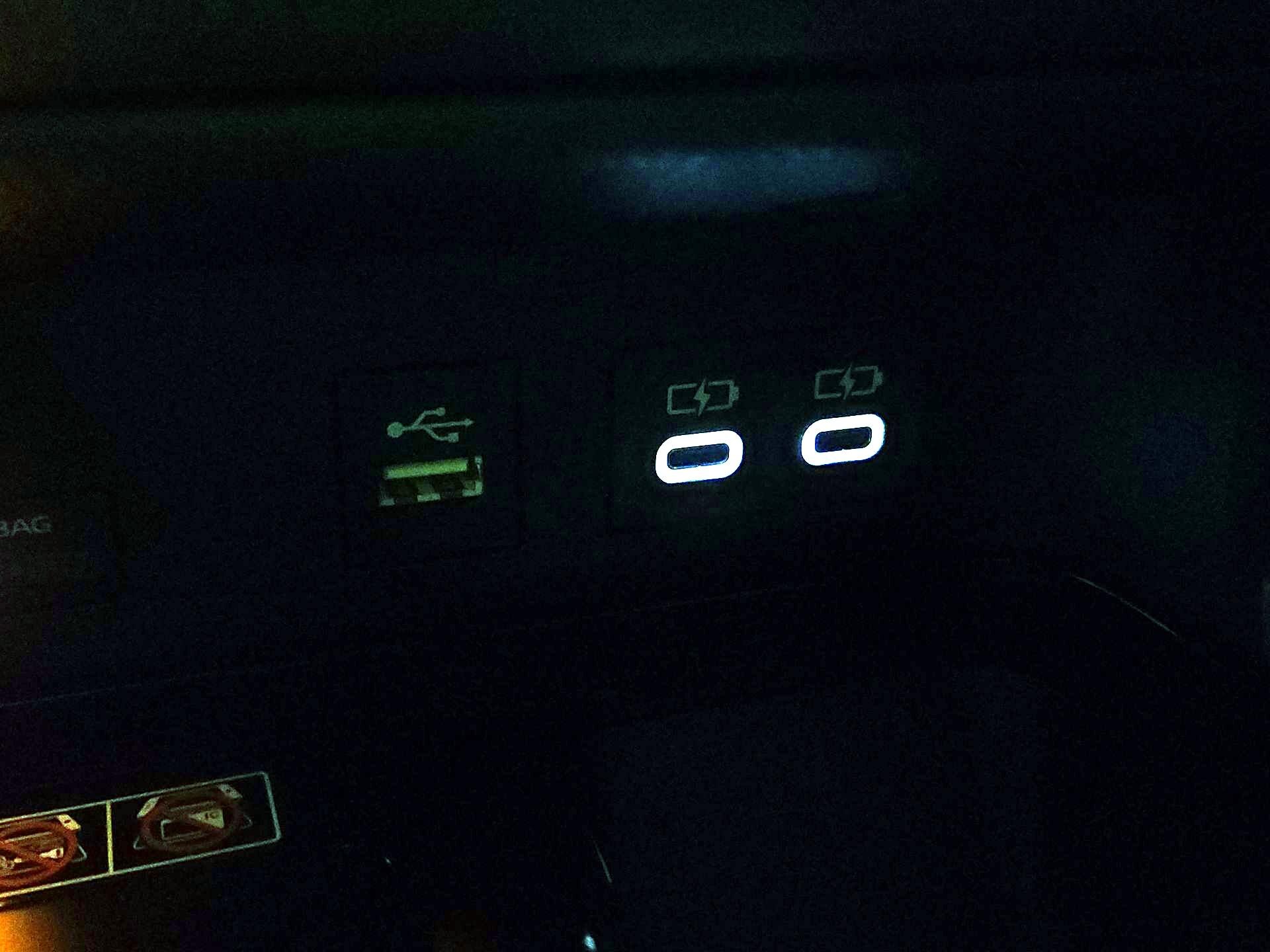 Thumbnail: 2025 Toyota Camry - 18