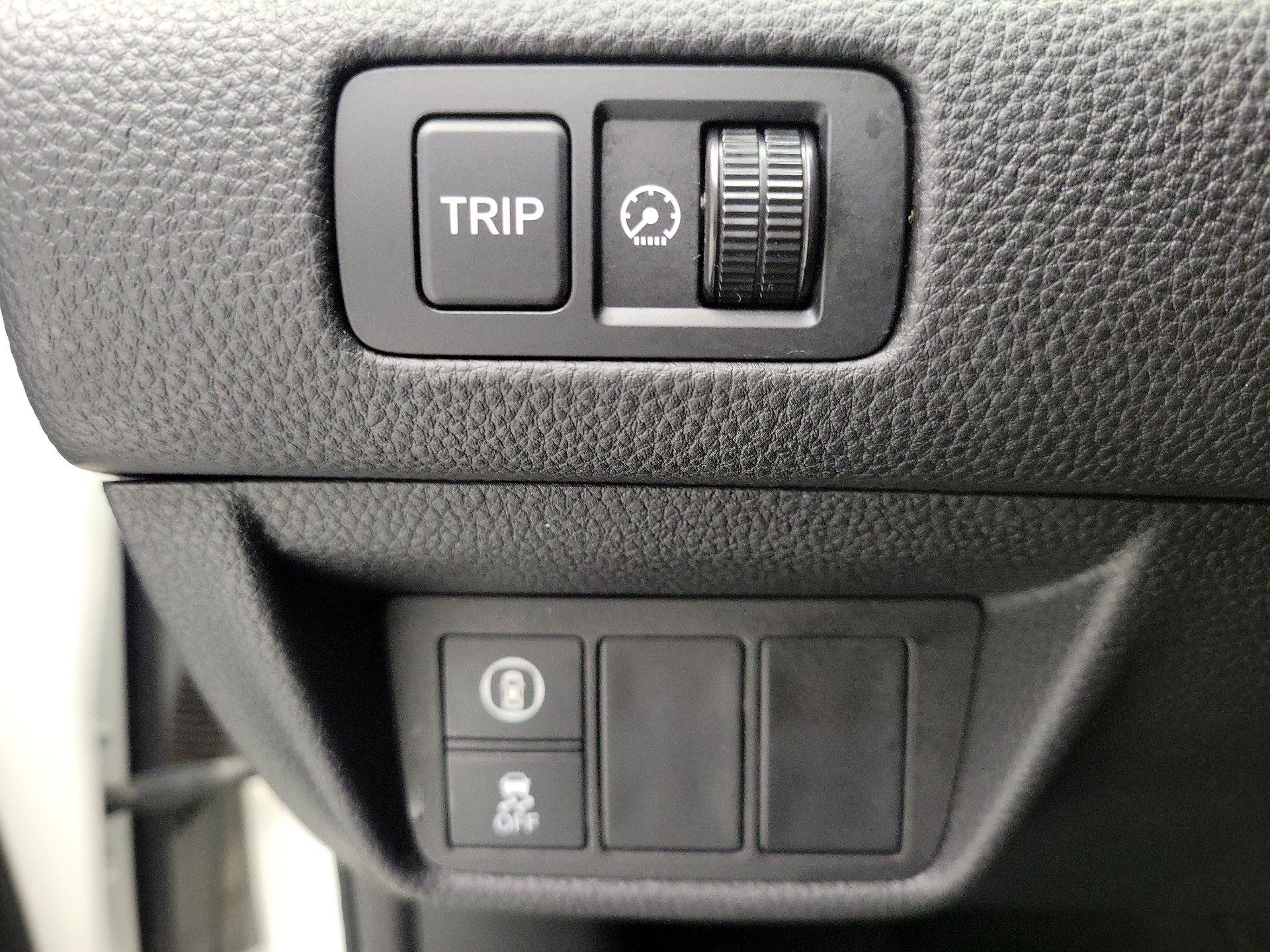 Thumbnail: 2018 Honda Accord - 13