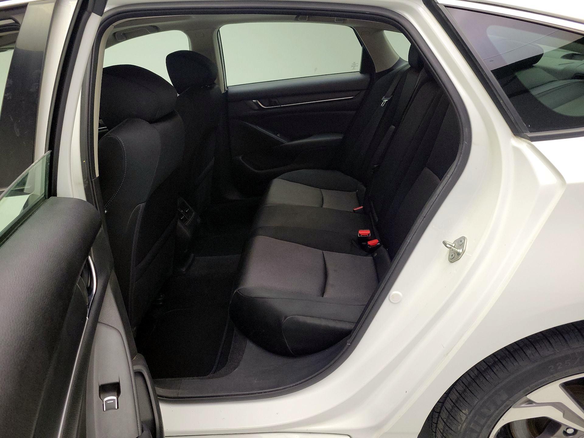 Thumbnail: 2018 Honda Accord - 20