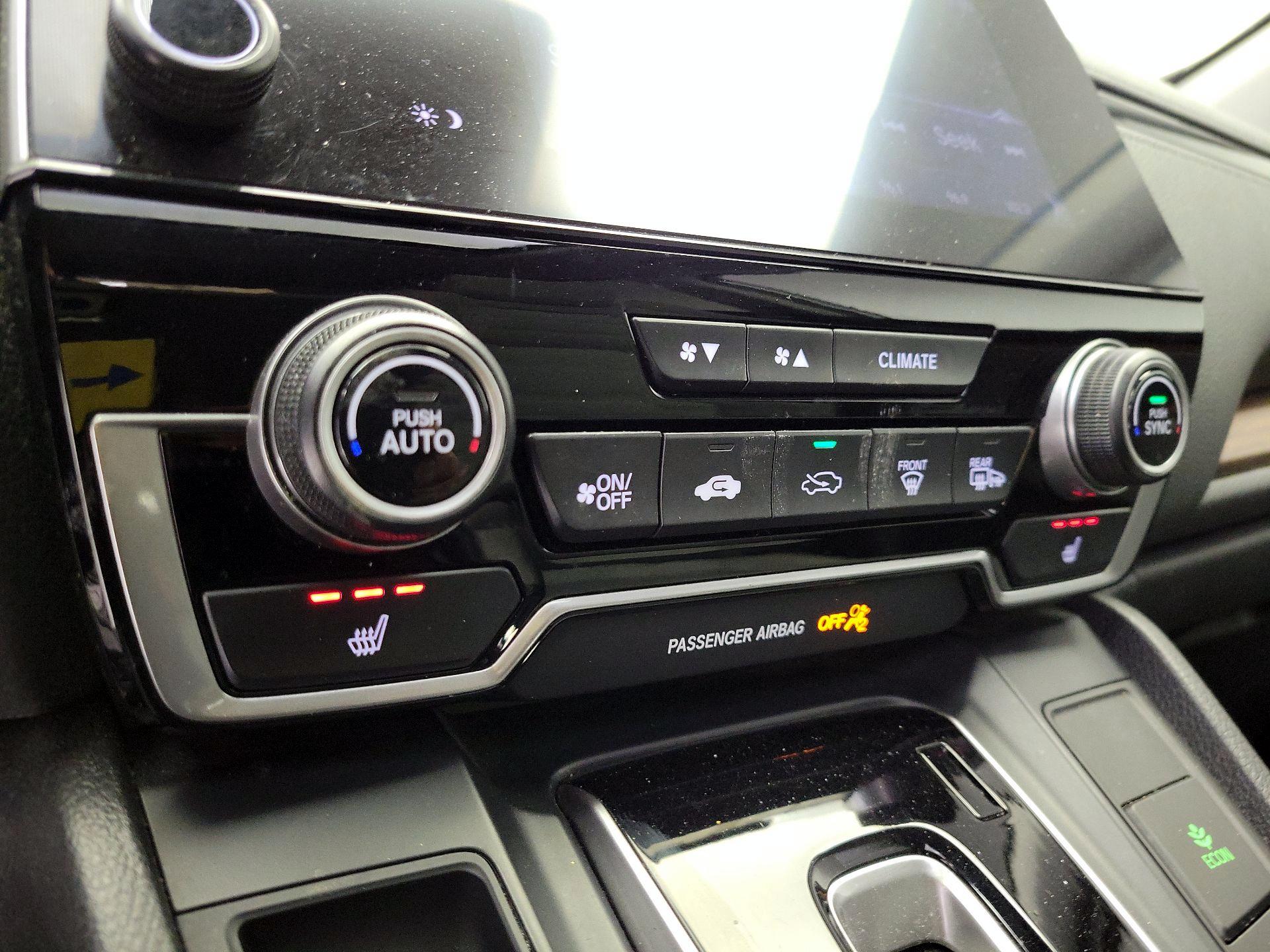 Thumbnail: 2017 Honda CR-V - 16