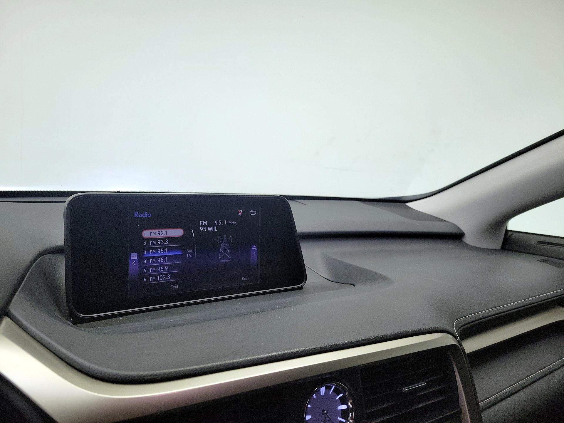 Thumbnail: 2016 Lexus RX - 15