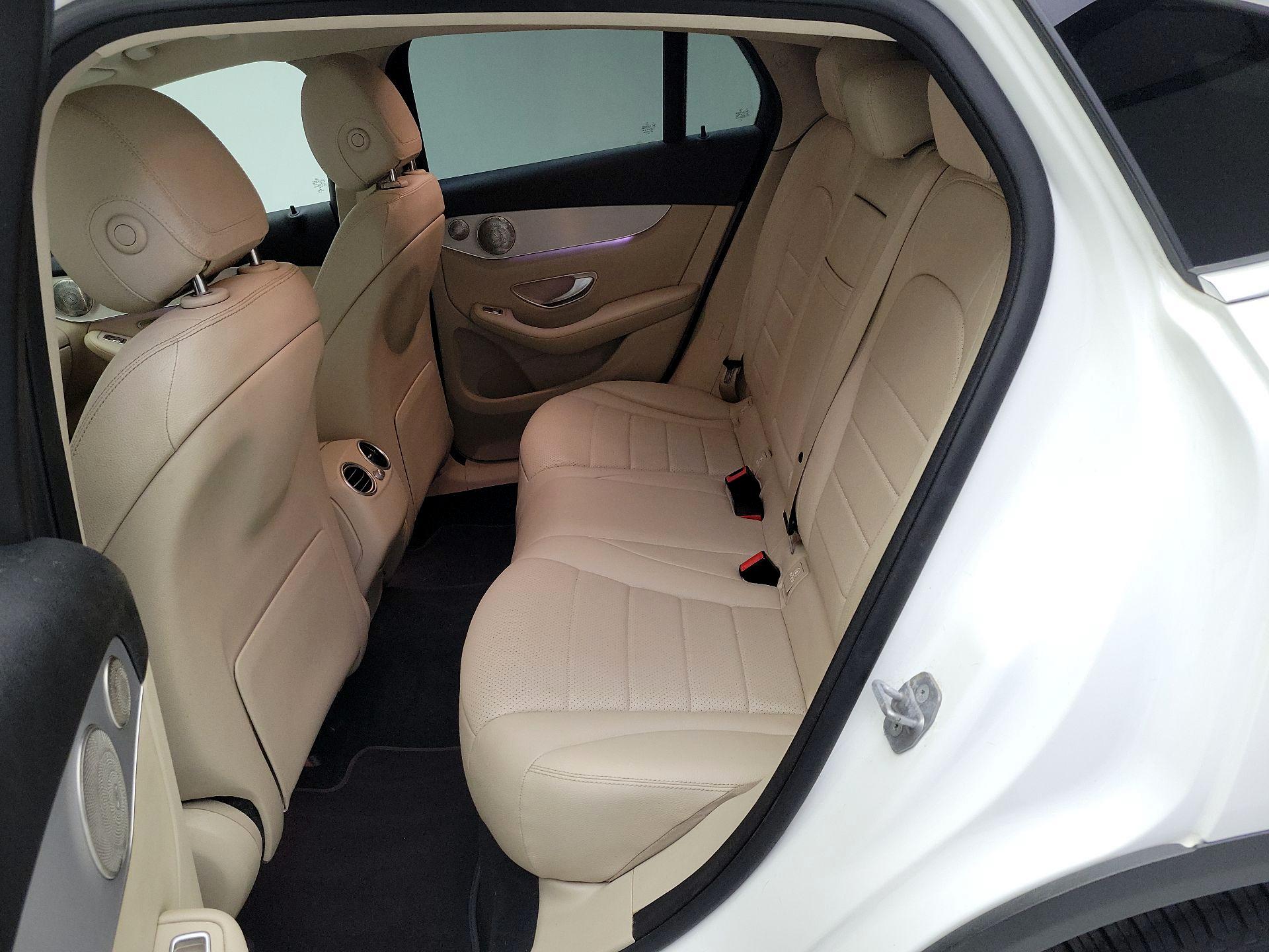 Thumbnail: 2021 Mercedes-Benz GLC - 19