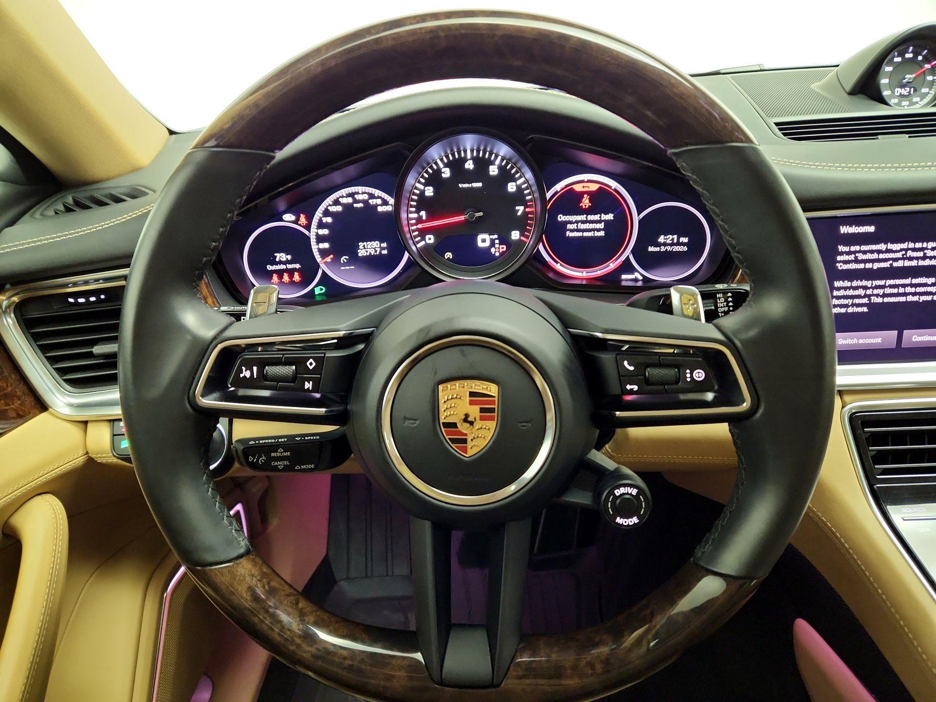 Thumbnail: 2022 Porsche Panamera - 10