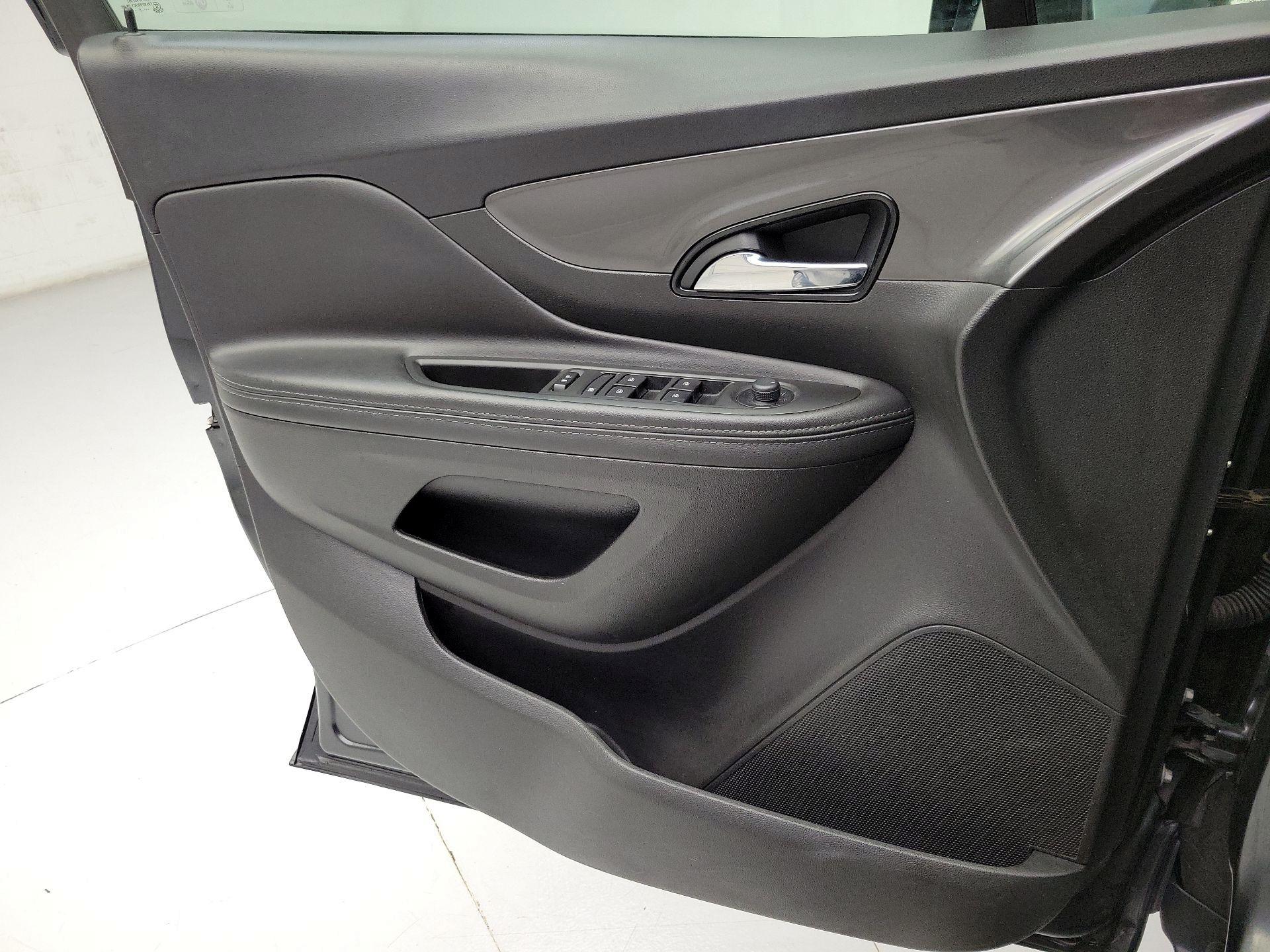 Thumbnail: 2017 Buick Encore - 12