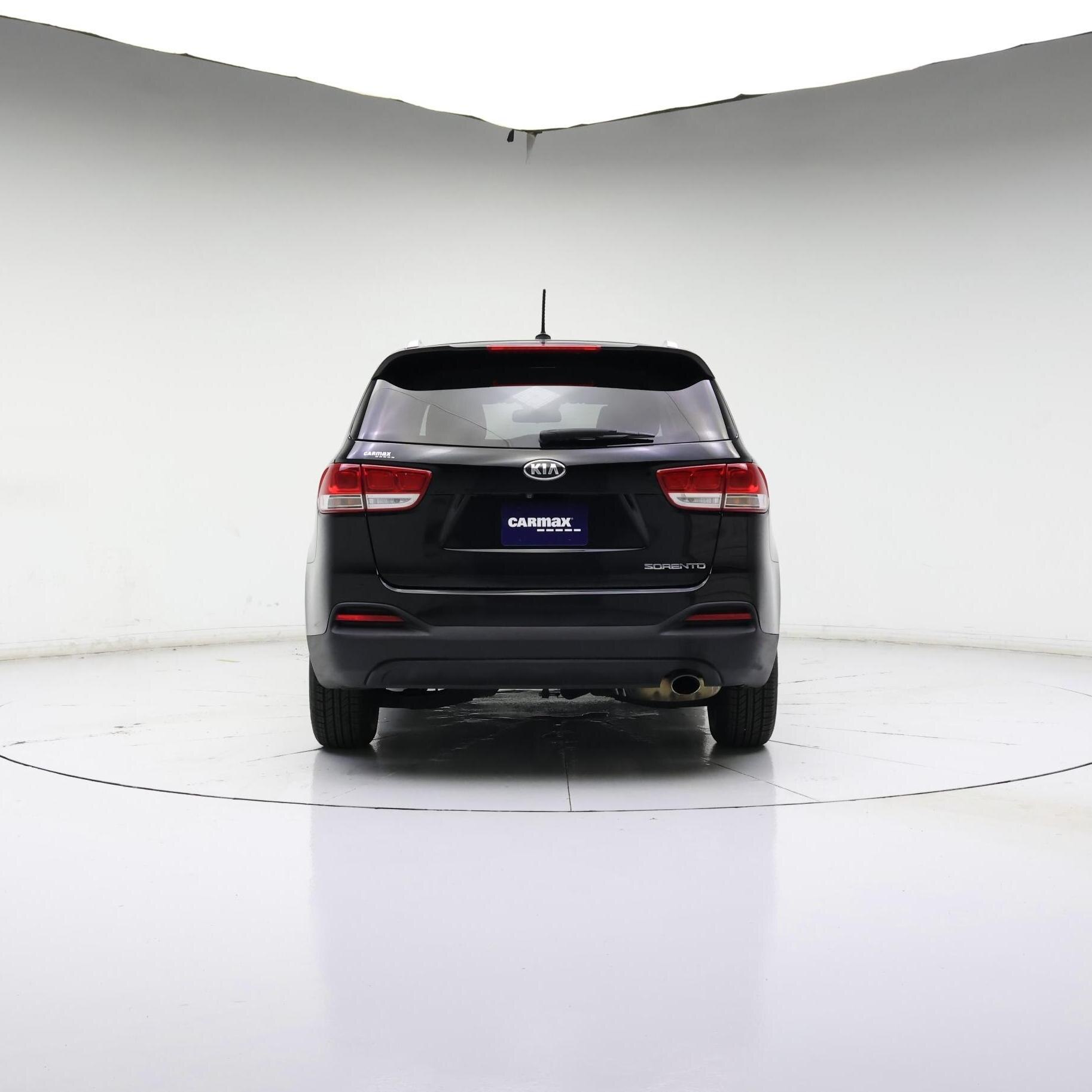 Thumbnail: 2017 Kia Sorento - 6