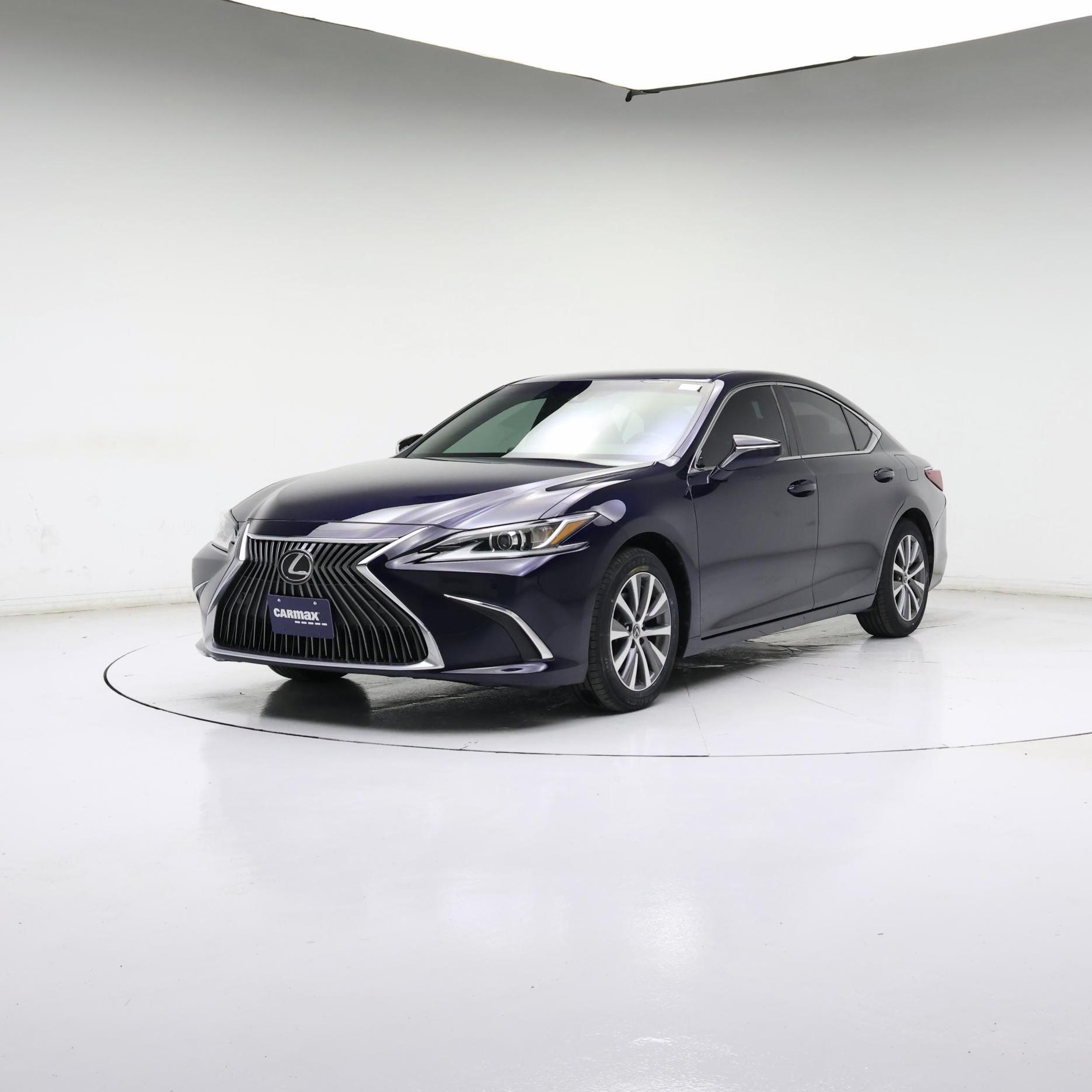 Thumbnail: 2021 Lexus ES - 4