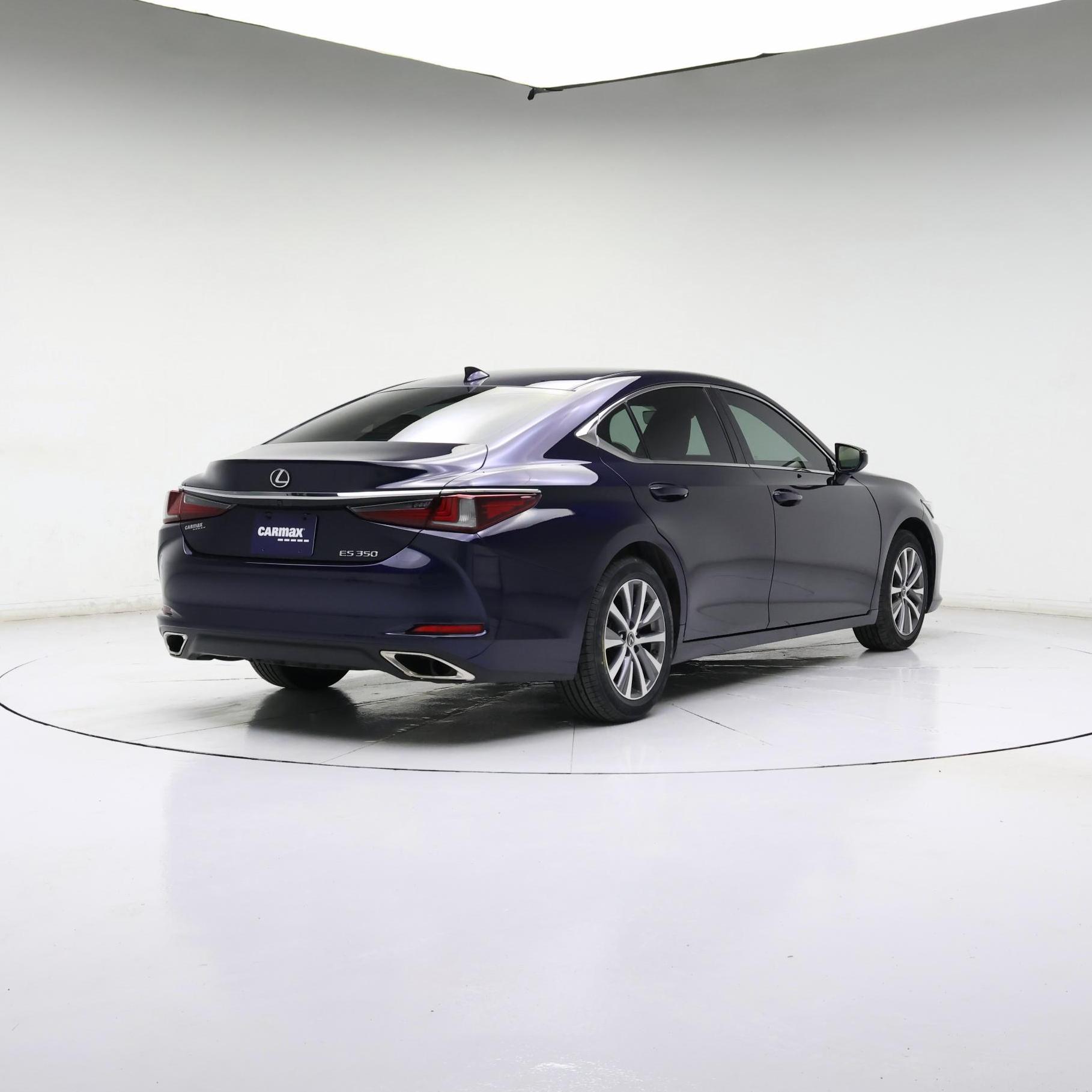 Thumbnail: 2021 Lexus ES - 8