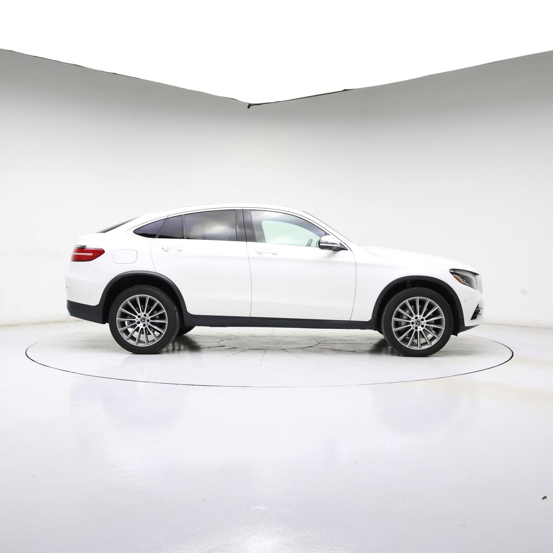 Thumbnail: 2019 Mercedes-Benz GLC - 7