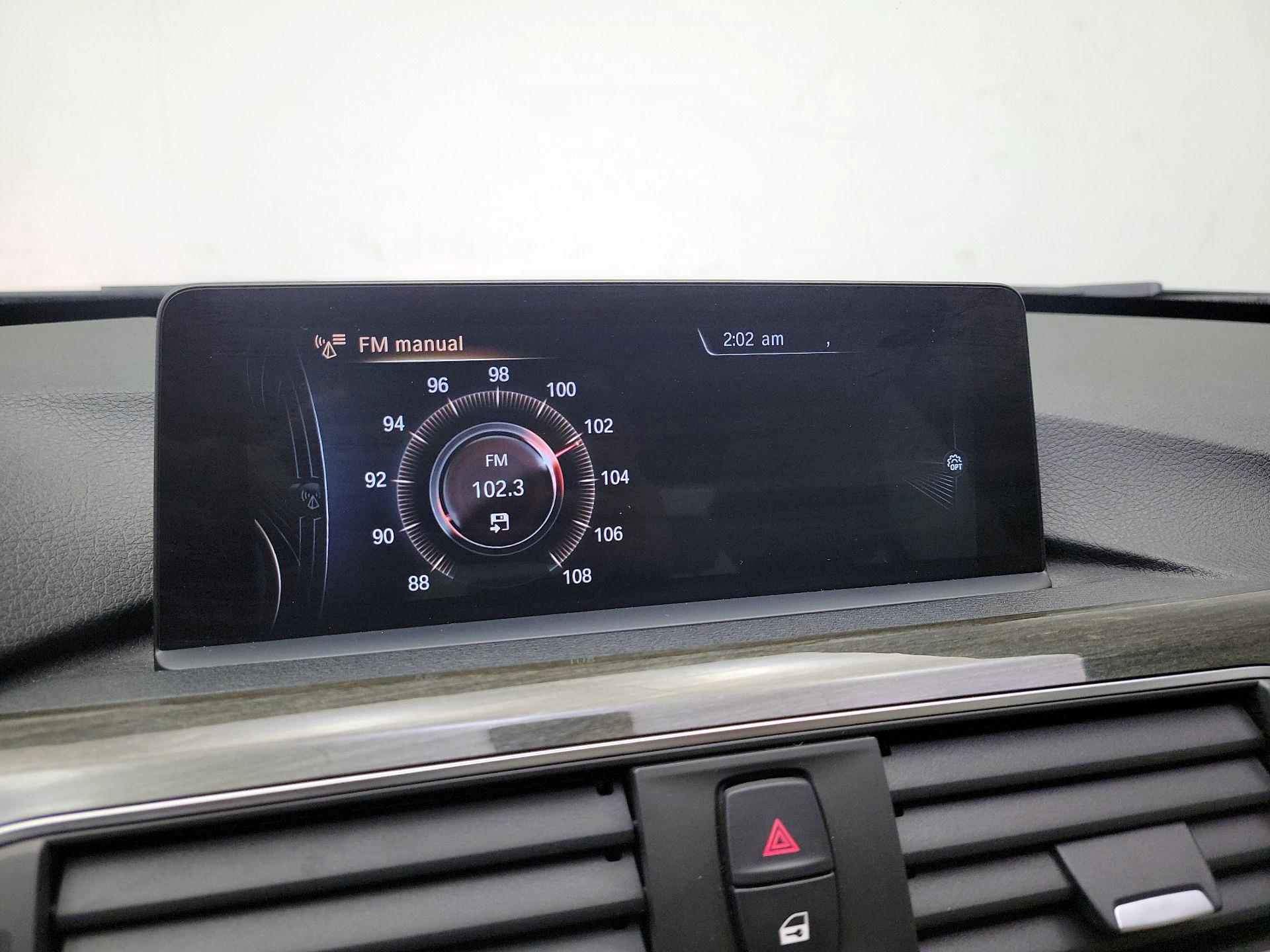 Thumbnail: 2016 BMW 3 Series - 14