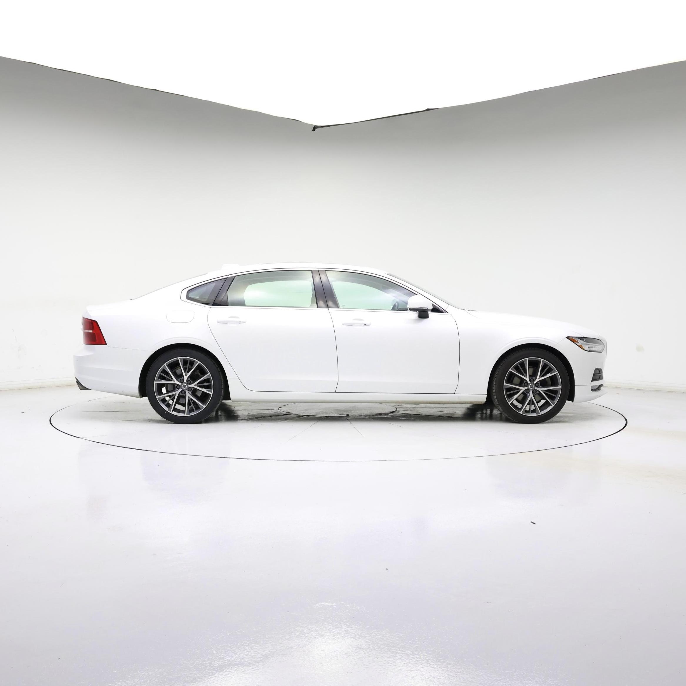 Thumbnail: 2018 Volvo S90 - 7