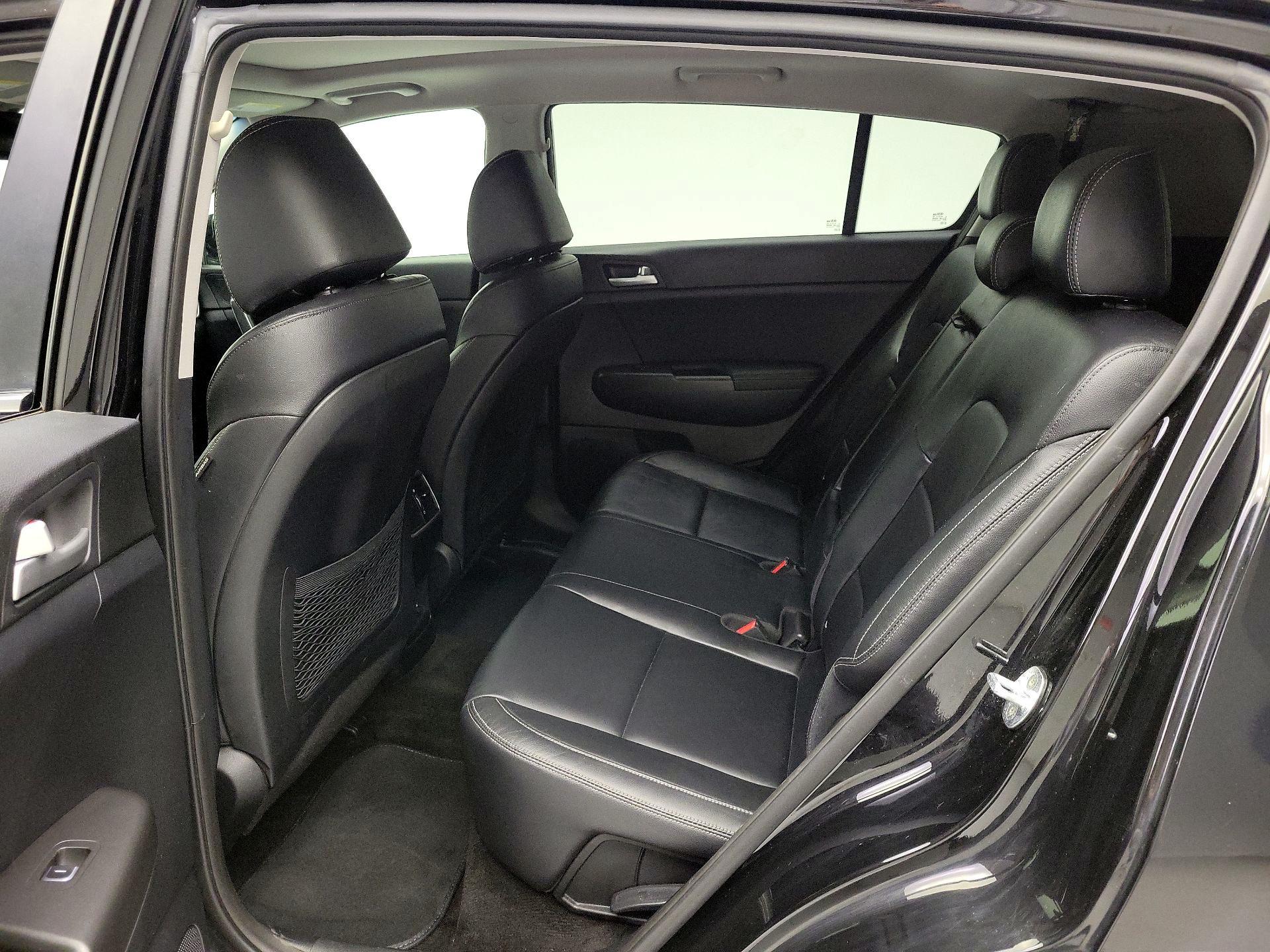 Thumbnail: 2017 Kia Sportage - 19