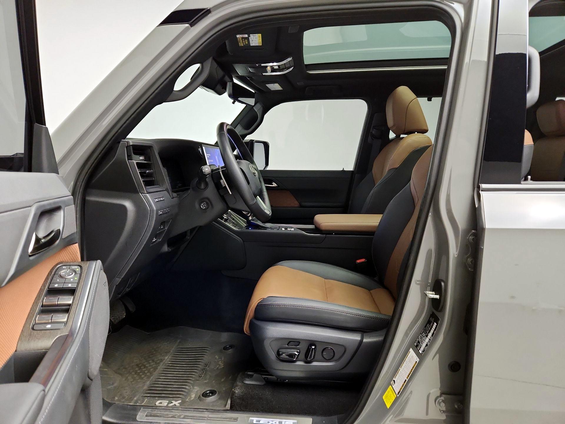 Thumbnail: 2024 Lexus GX - 11