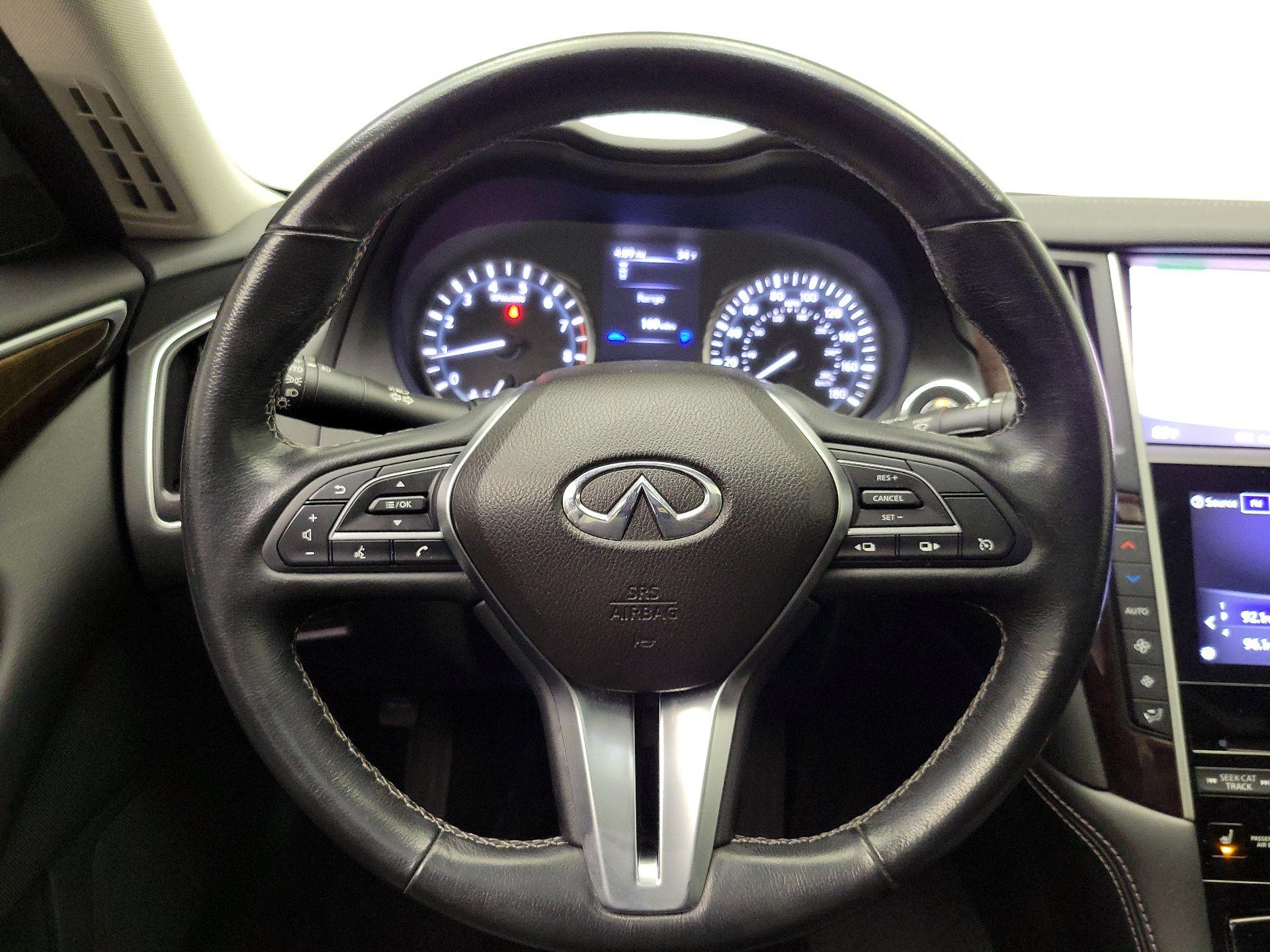 Thumbnail: 2019 INFINITI Q50 - 10