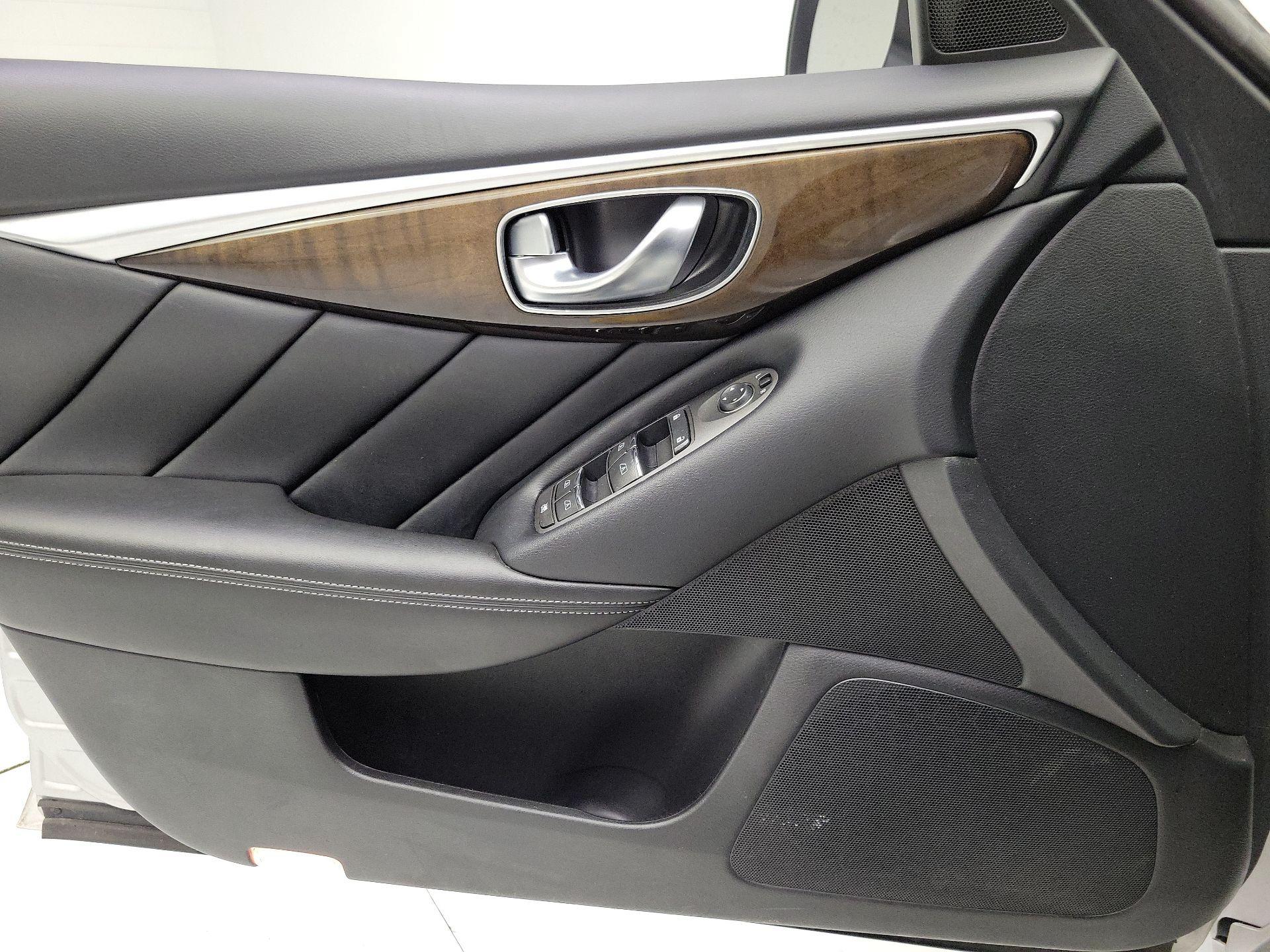 Thumbnail: 2019 INFINITI Q50 - 12