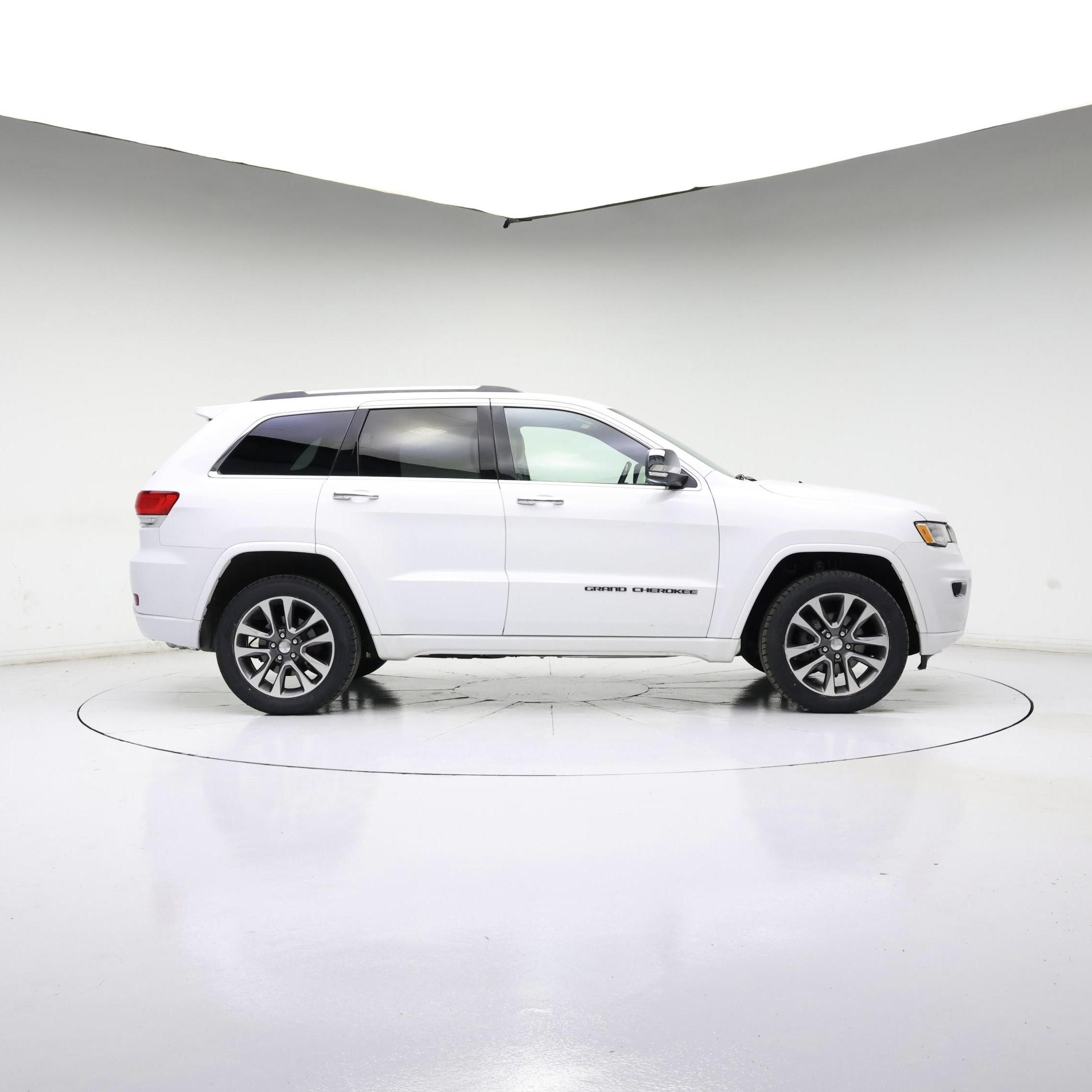 Thumbnail: 2018 Jeep Grand Cherokee - 7