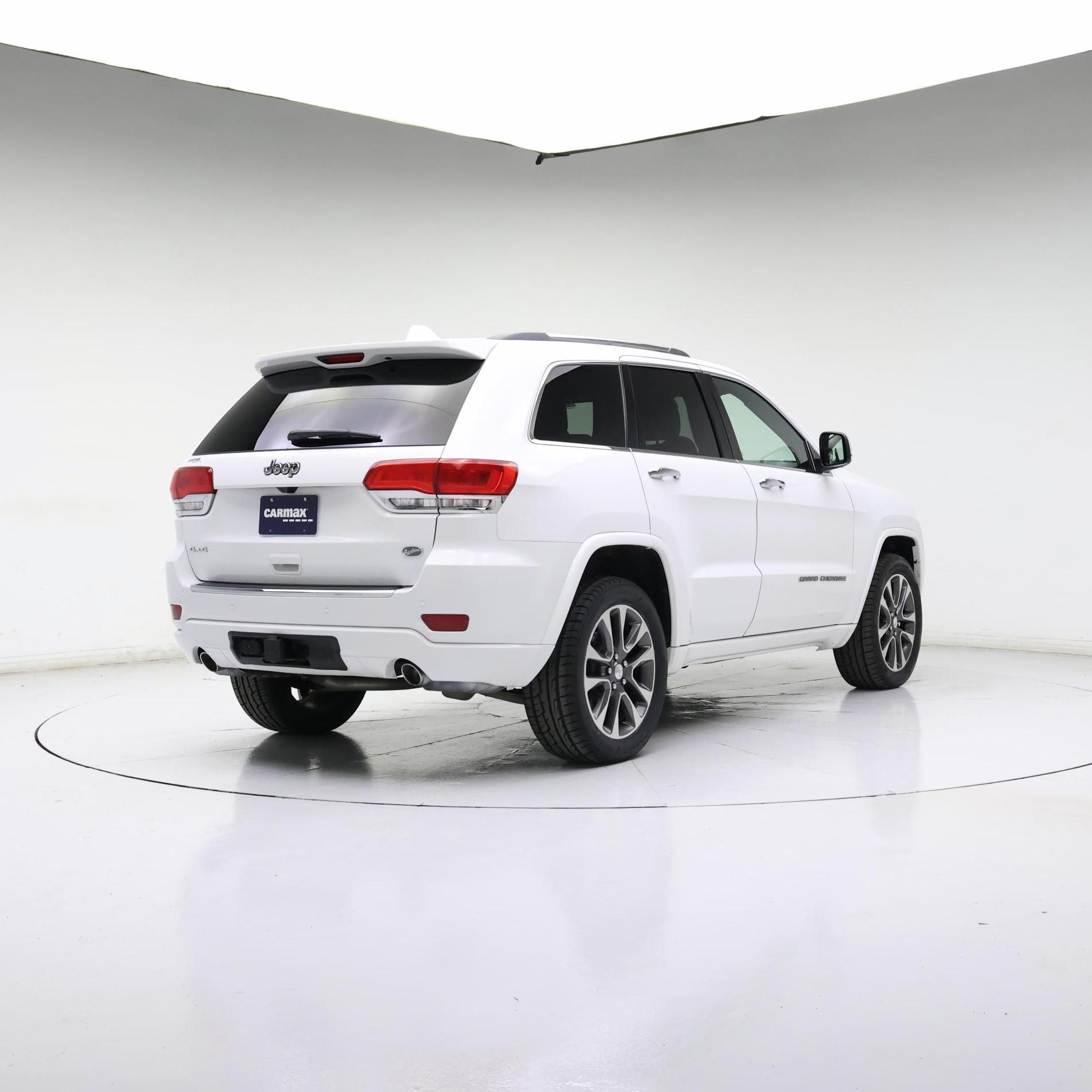 Thumbnail: 2018 Jeep Grand Cherokee - 8