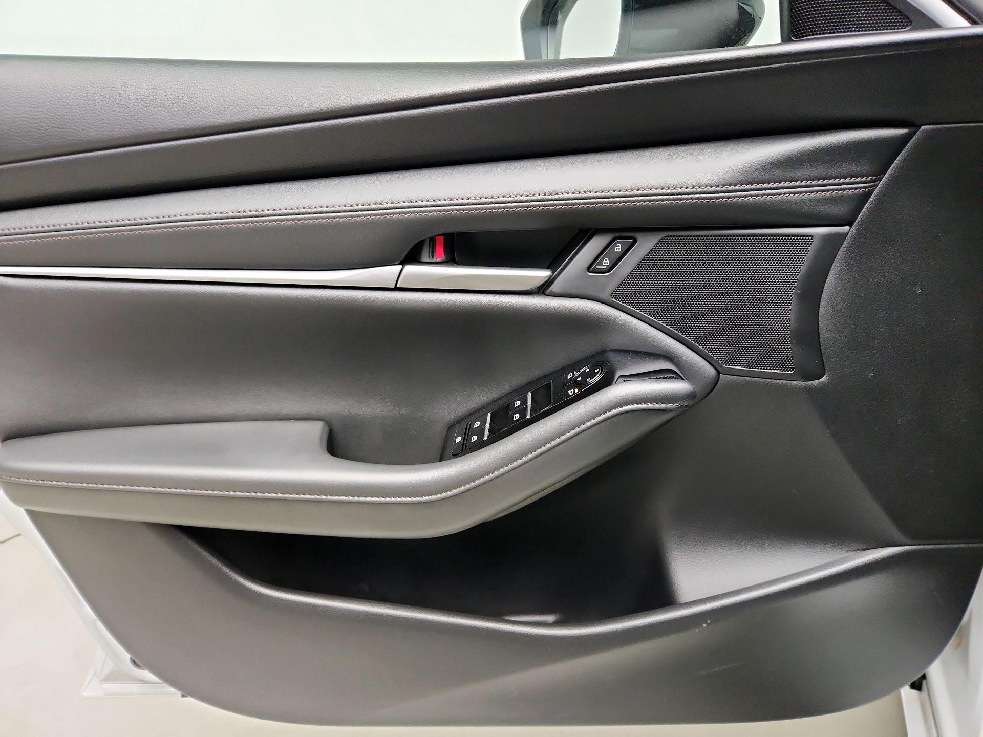 Thumbnail: 2025 Mazda Mazda3 - 12