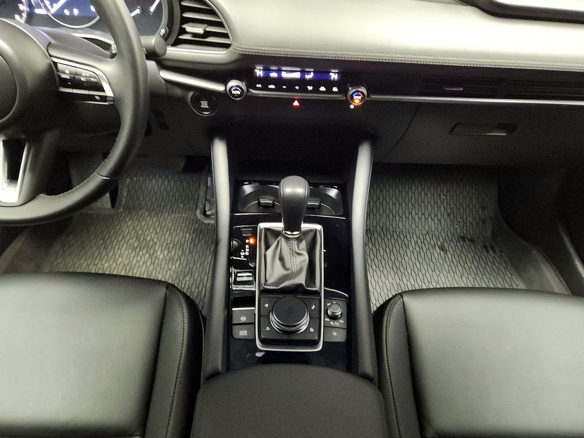 Thumbnail: 2025 Mazda Mazda3 - 17