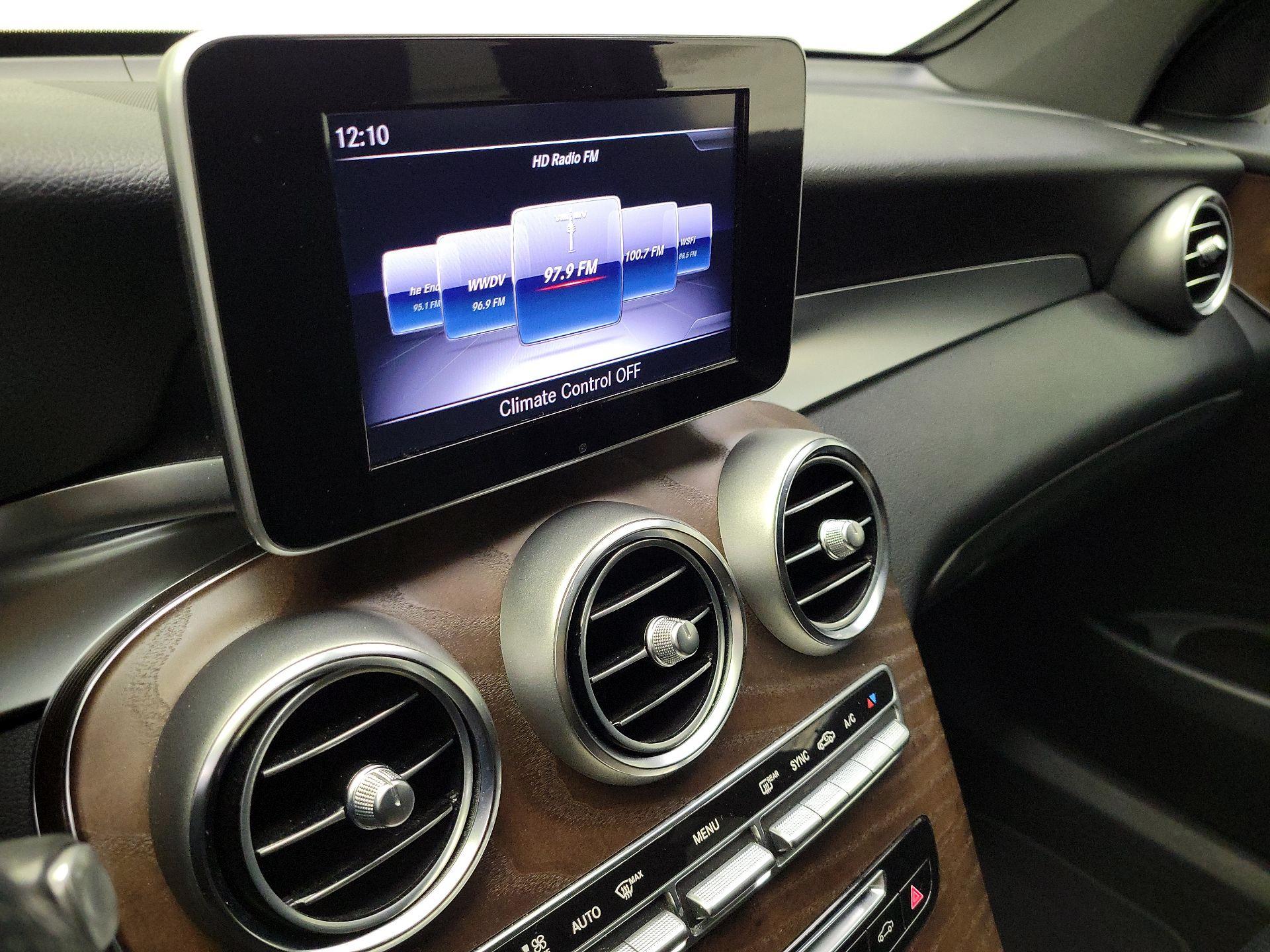 Thumbnail: 2019 Mercedes-Benz GLC - 15