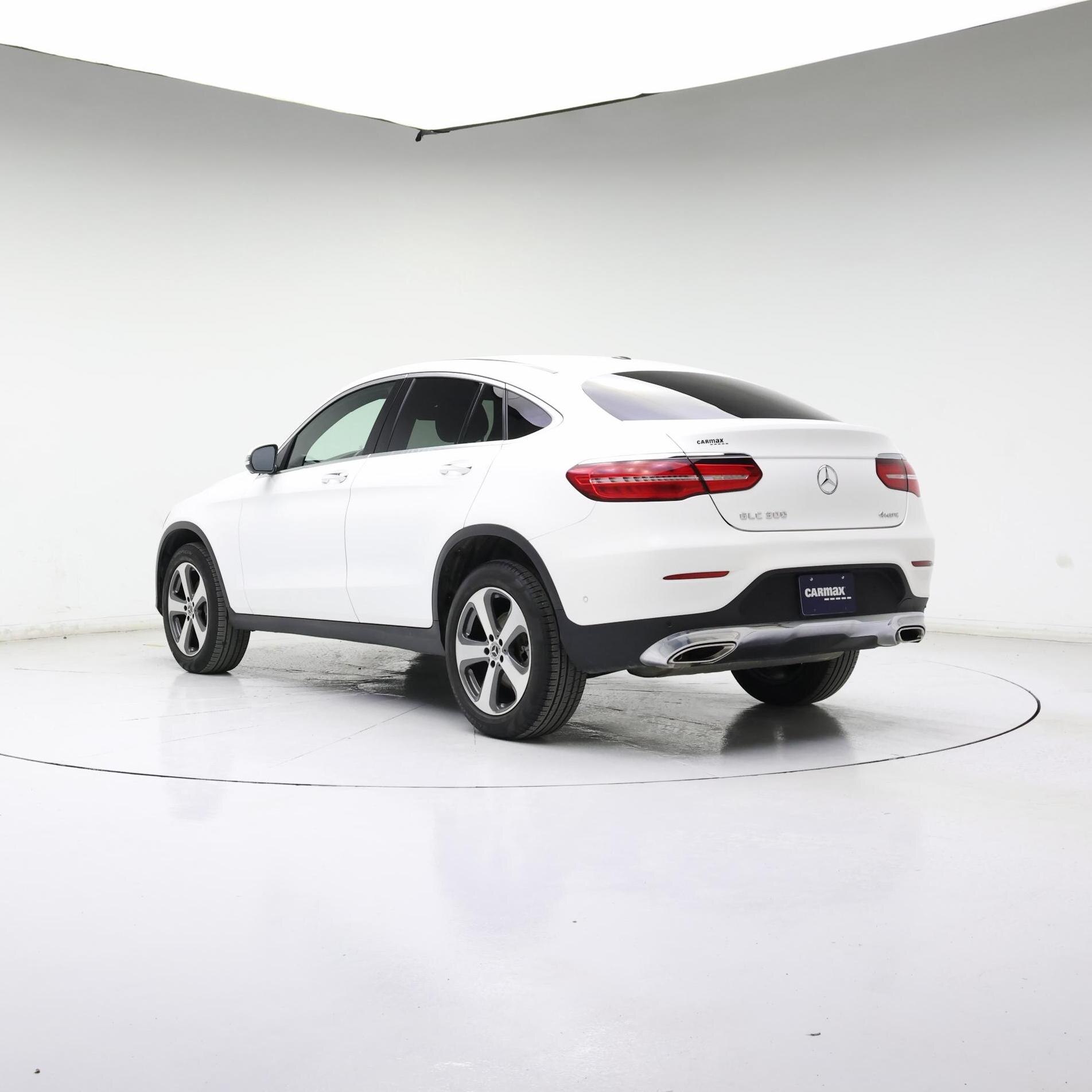 Thumbnail: 2019 Mercedes-Benz GLC - 2