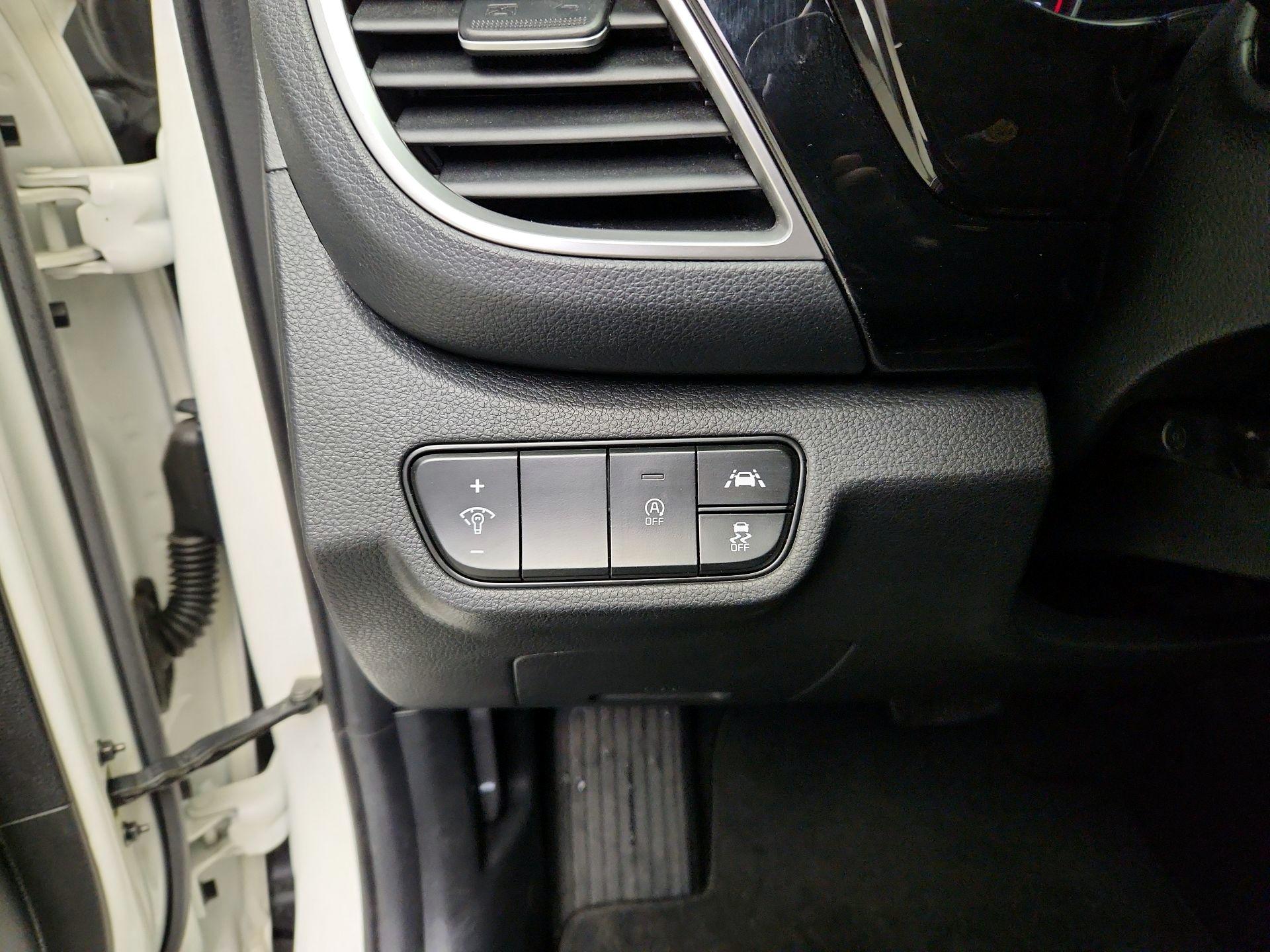 Thumbnail: 2021 Kia Seltos - 13