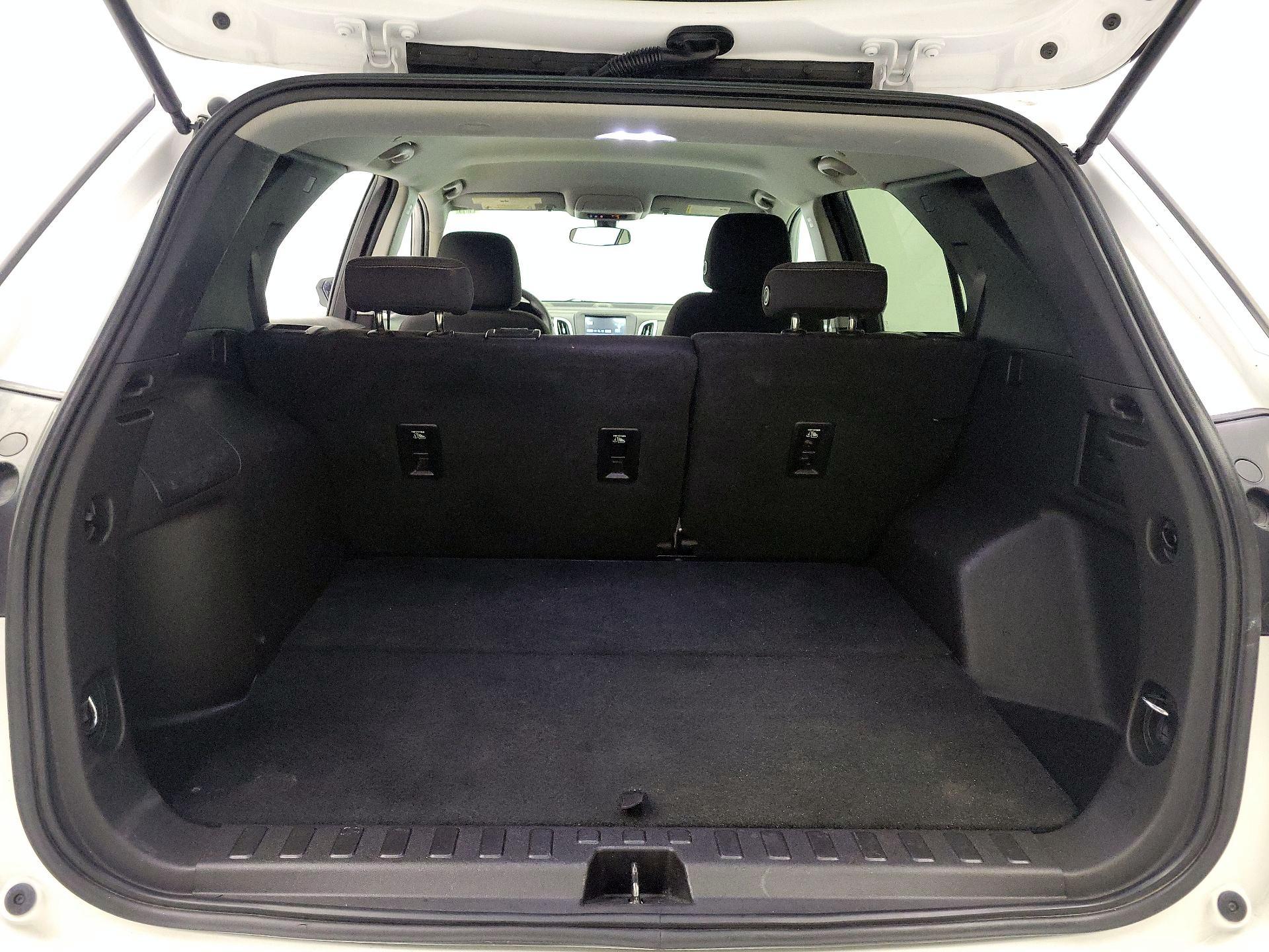 Thumbnail: 2018 Chevrolet Equinox - 20