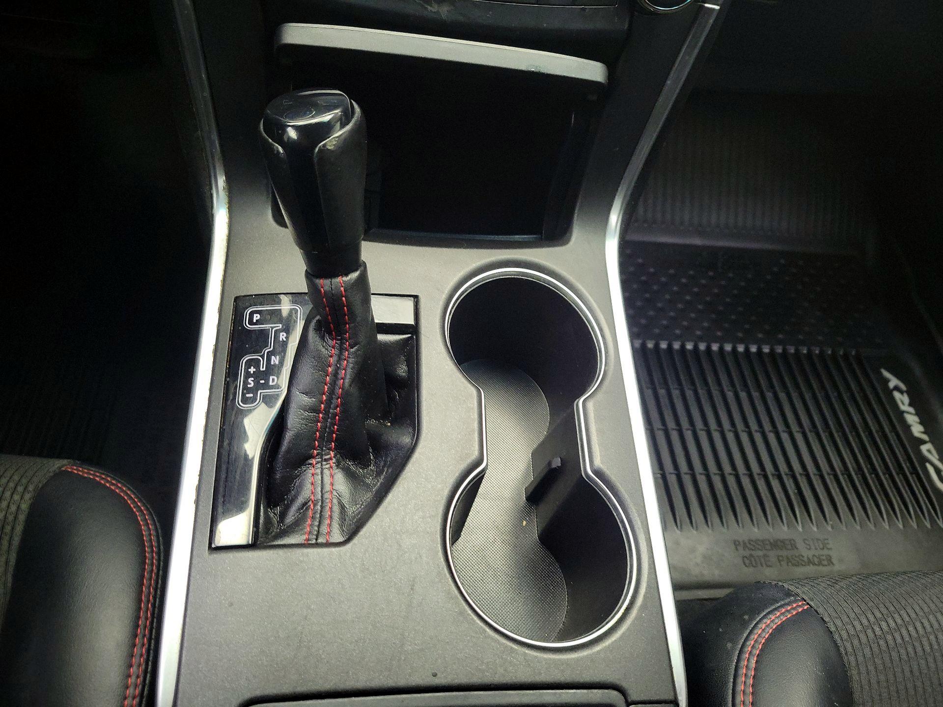 Thumbnail: 2017 Toyota Camry - 17