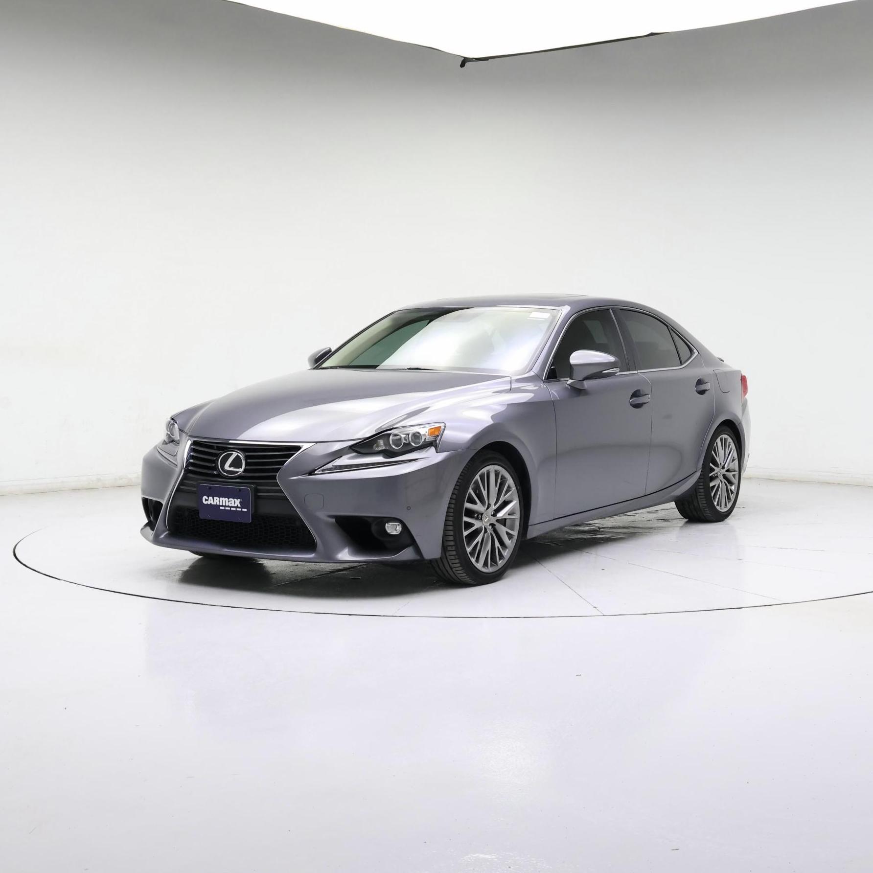 Thumbnail: 2016 Lexus IS - 4