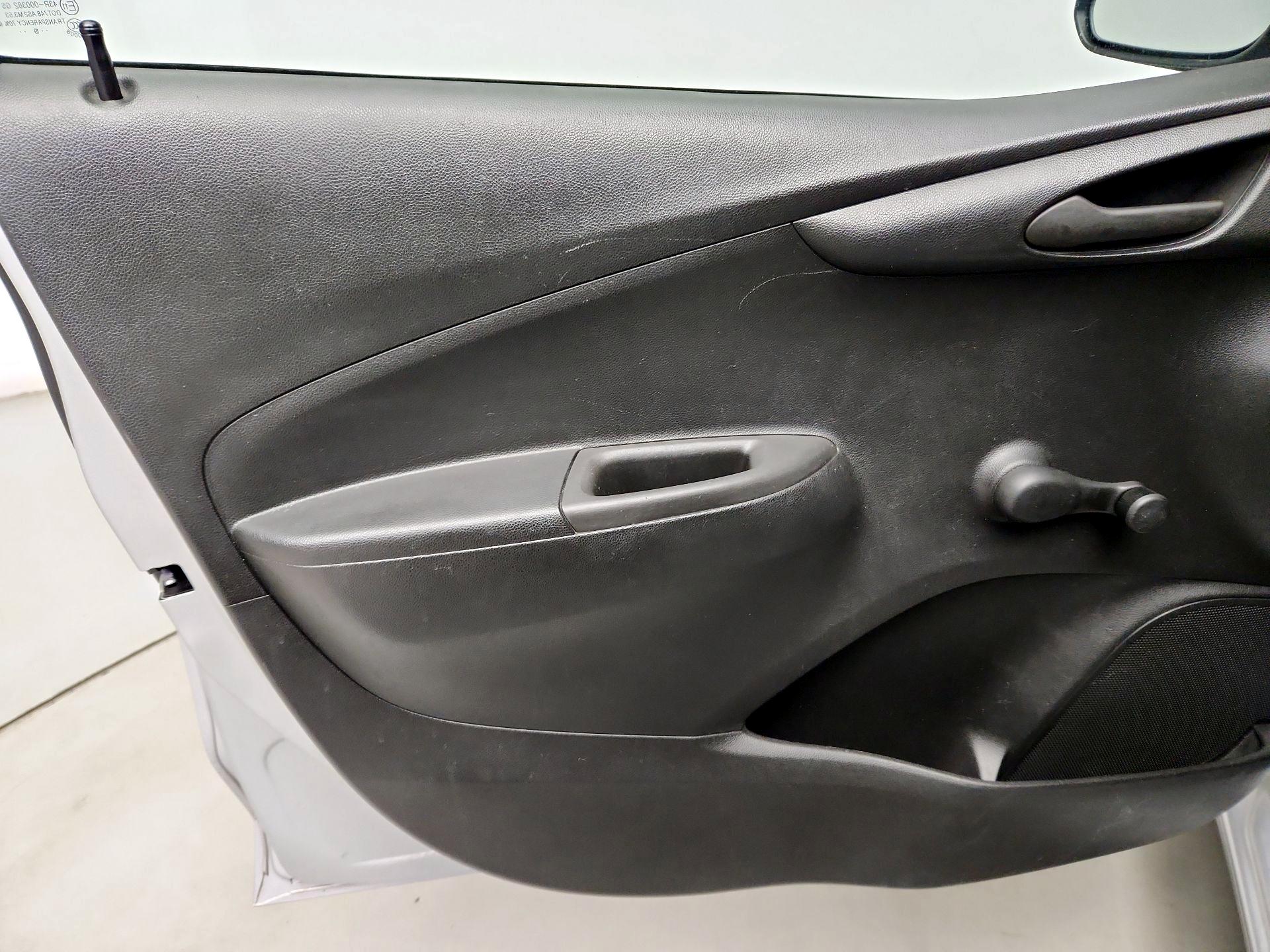 Thumbnail: 2020 Chevrolet Spark - 12