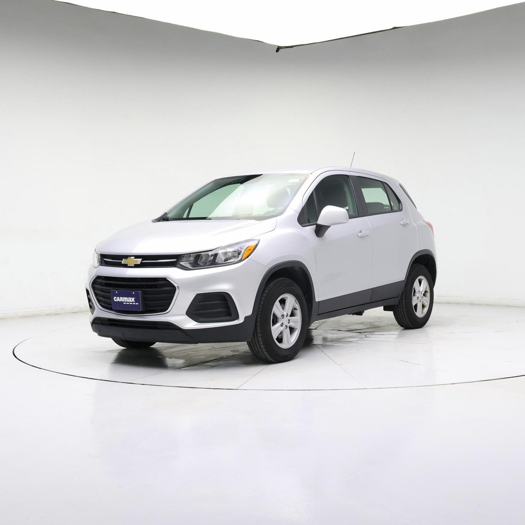 Thumbnail: 2017 Chevrolet Trax - 4