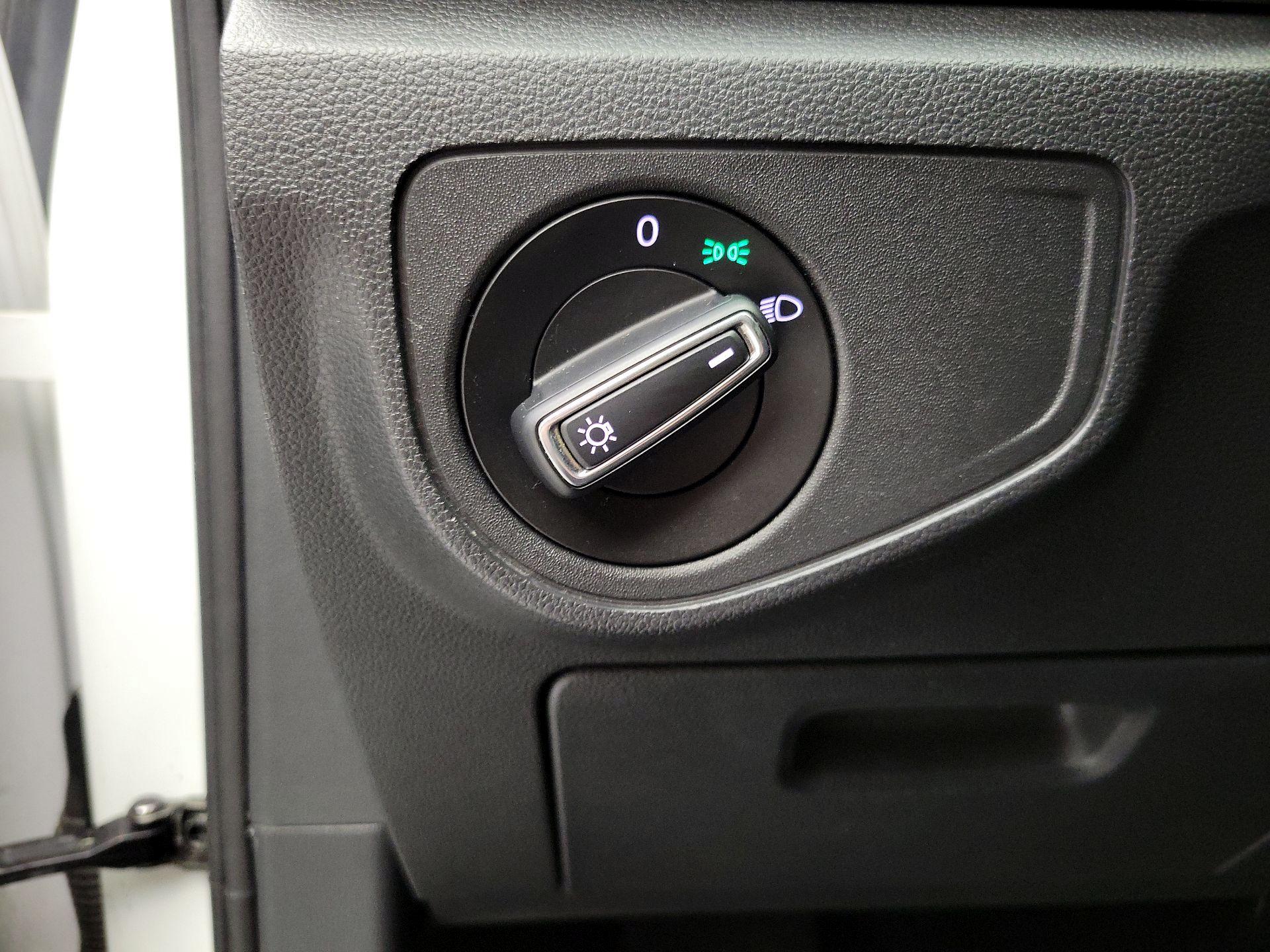 Thumbnail: 2018 Volkswagen Atlas - 13