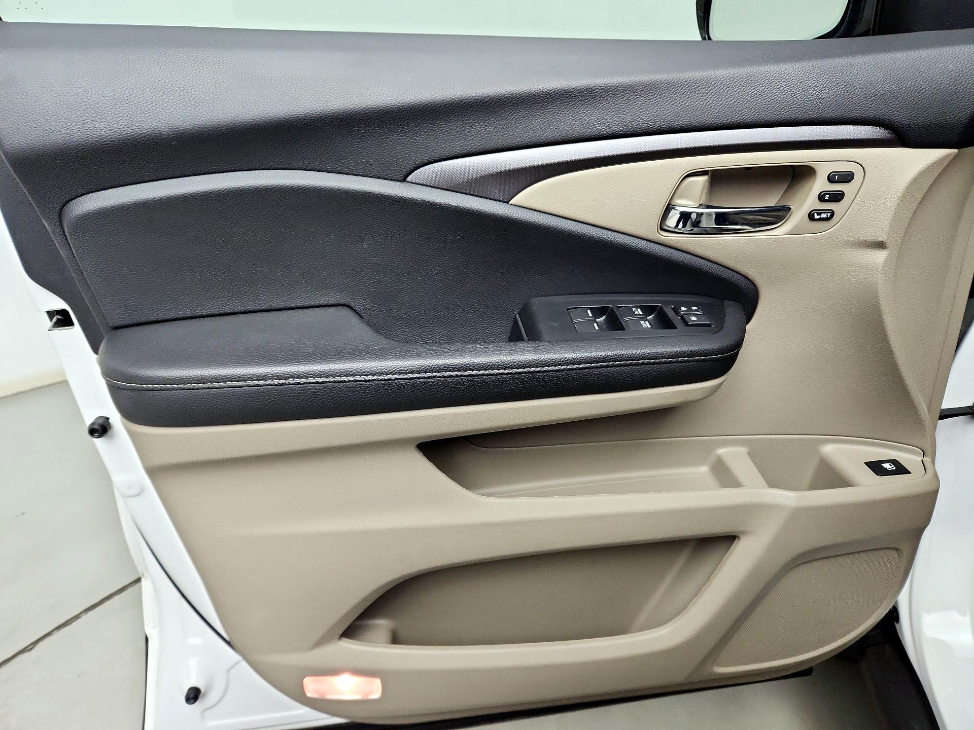 Thumbnail: 2023 Honda Ridgeline - 12