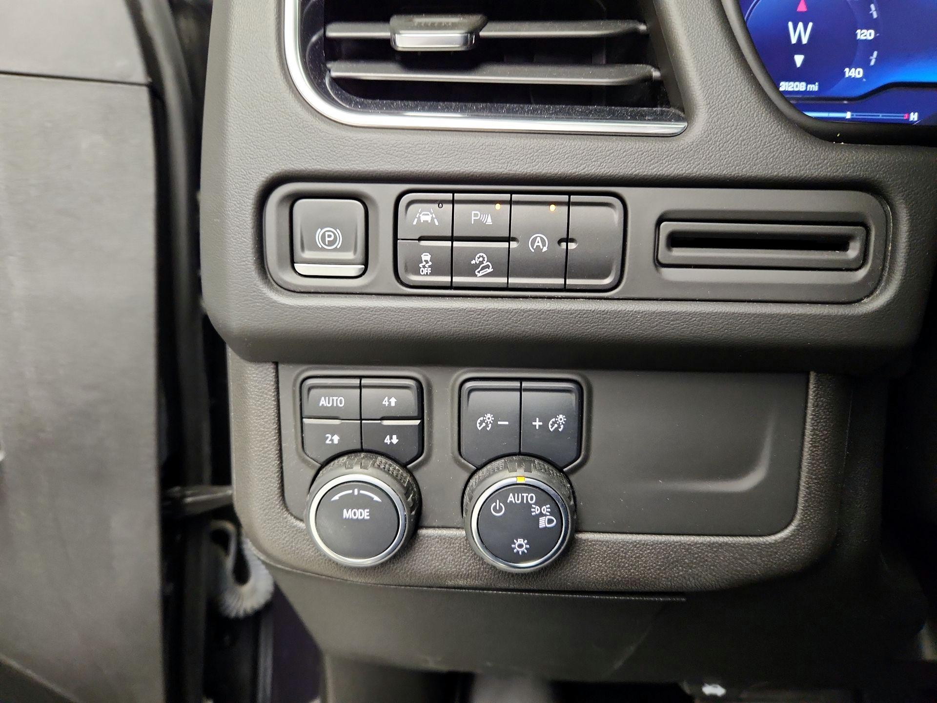 Thumbnail: 2023 Chevrolet Tahoe - 13