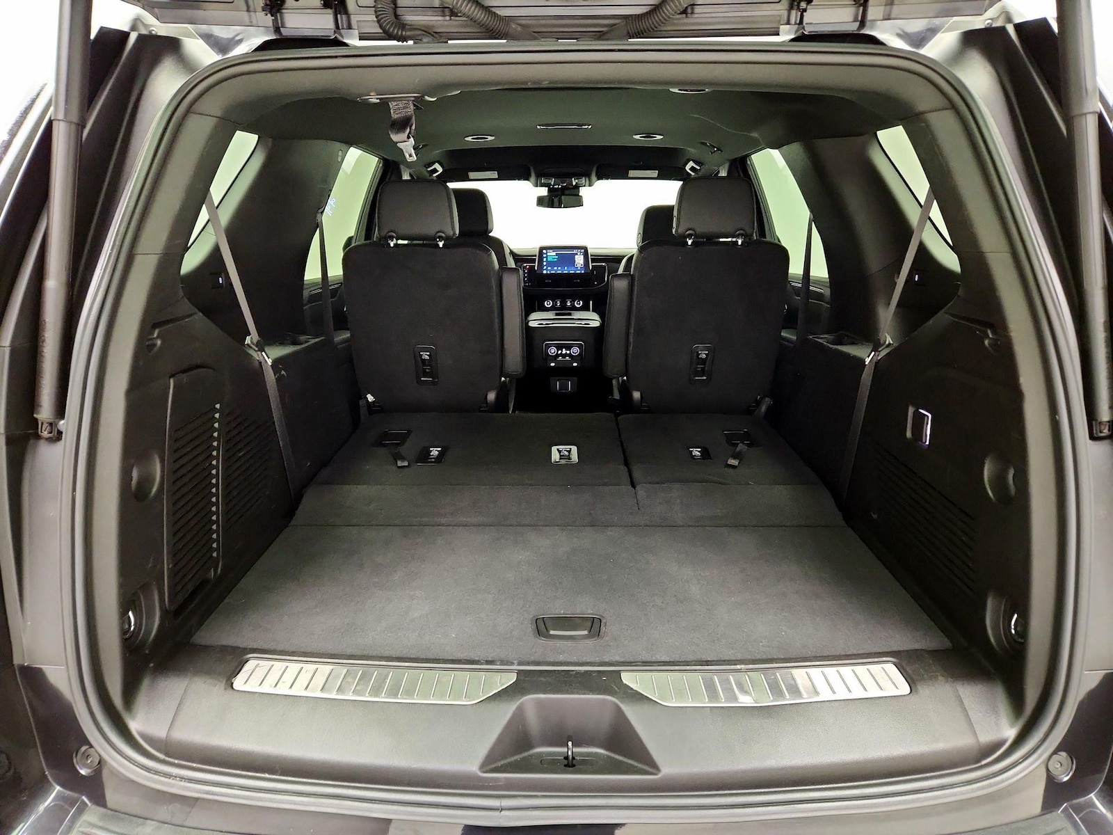 2023 Chevrolet Tahoe Z71 - Photo 24