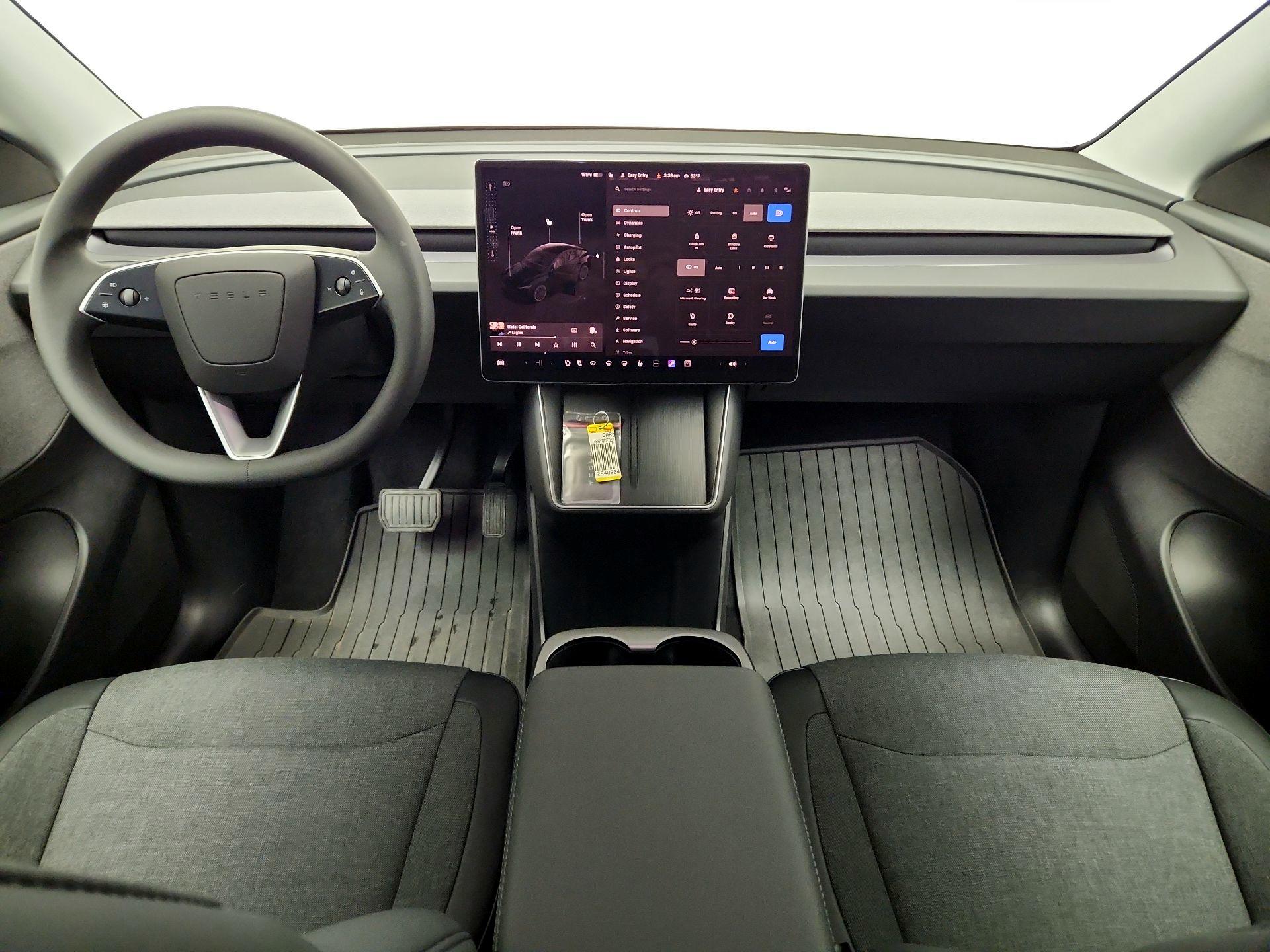 Thumbnail: 2026 Tesla Model Y - 9