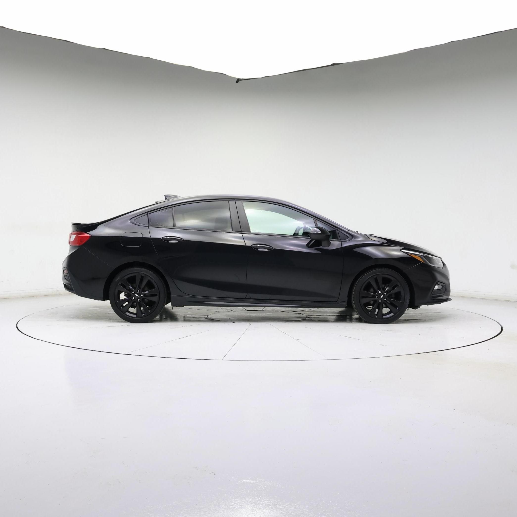 Thumbnail: 2017 Chevrolet Cruze - 7