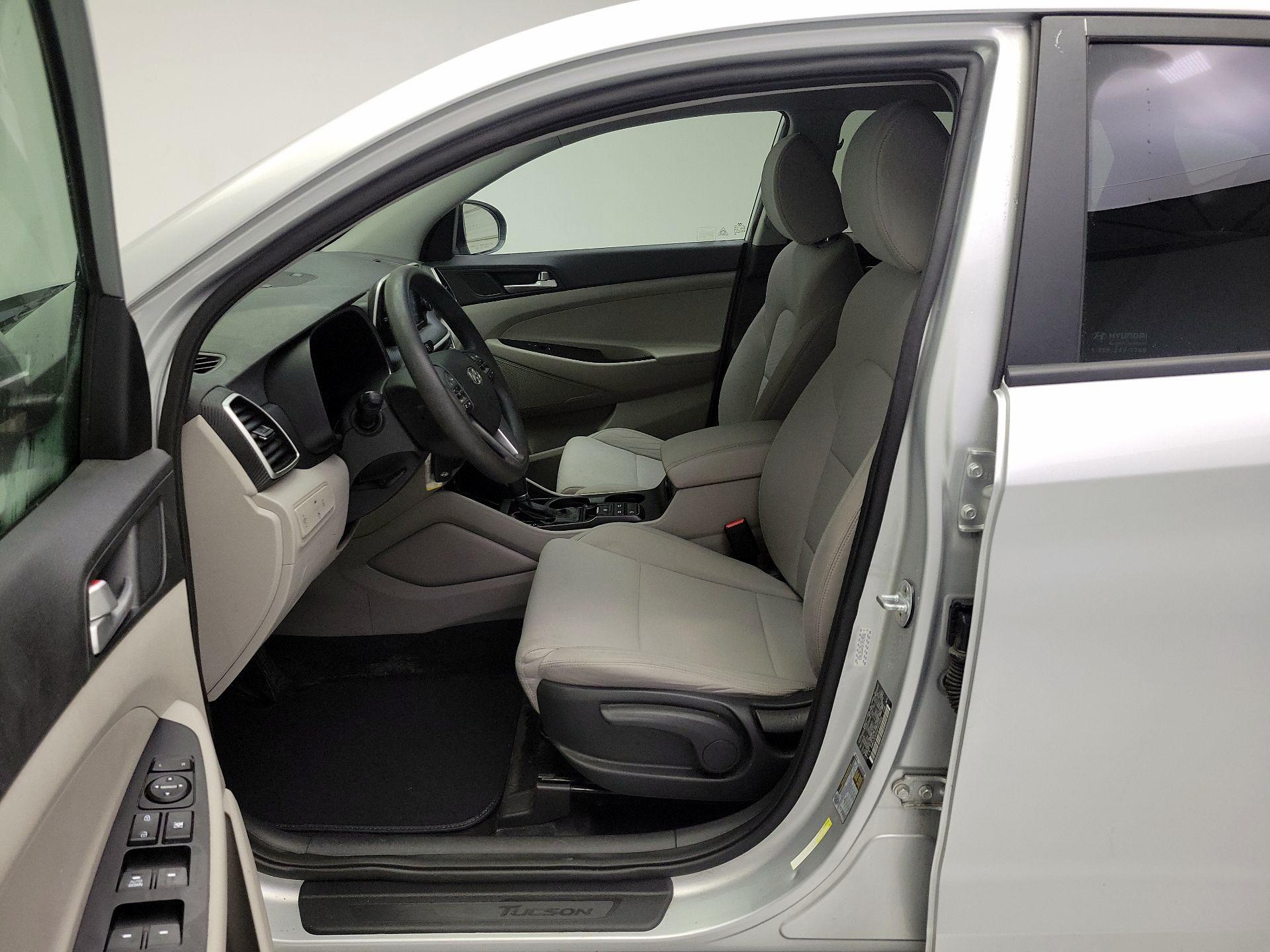 Thumbnail: 2019 Hyundai Tucson - 11