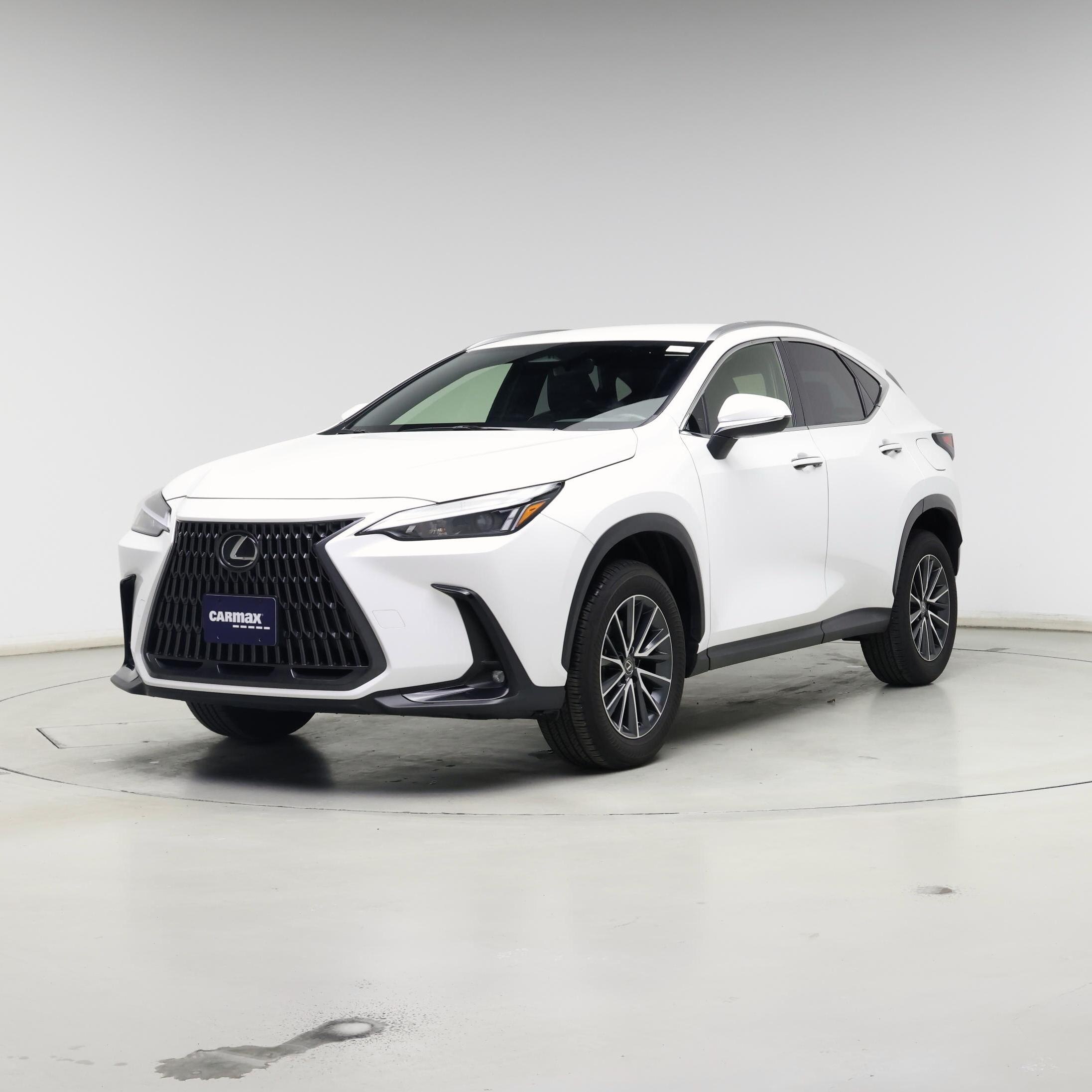 Thumbnail: 2024 Lexus NX - 4