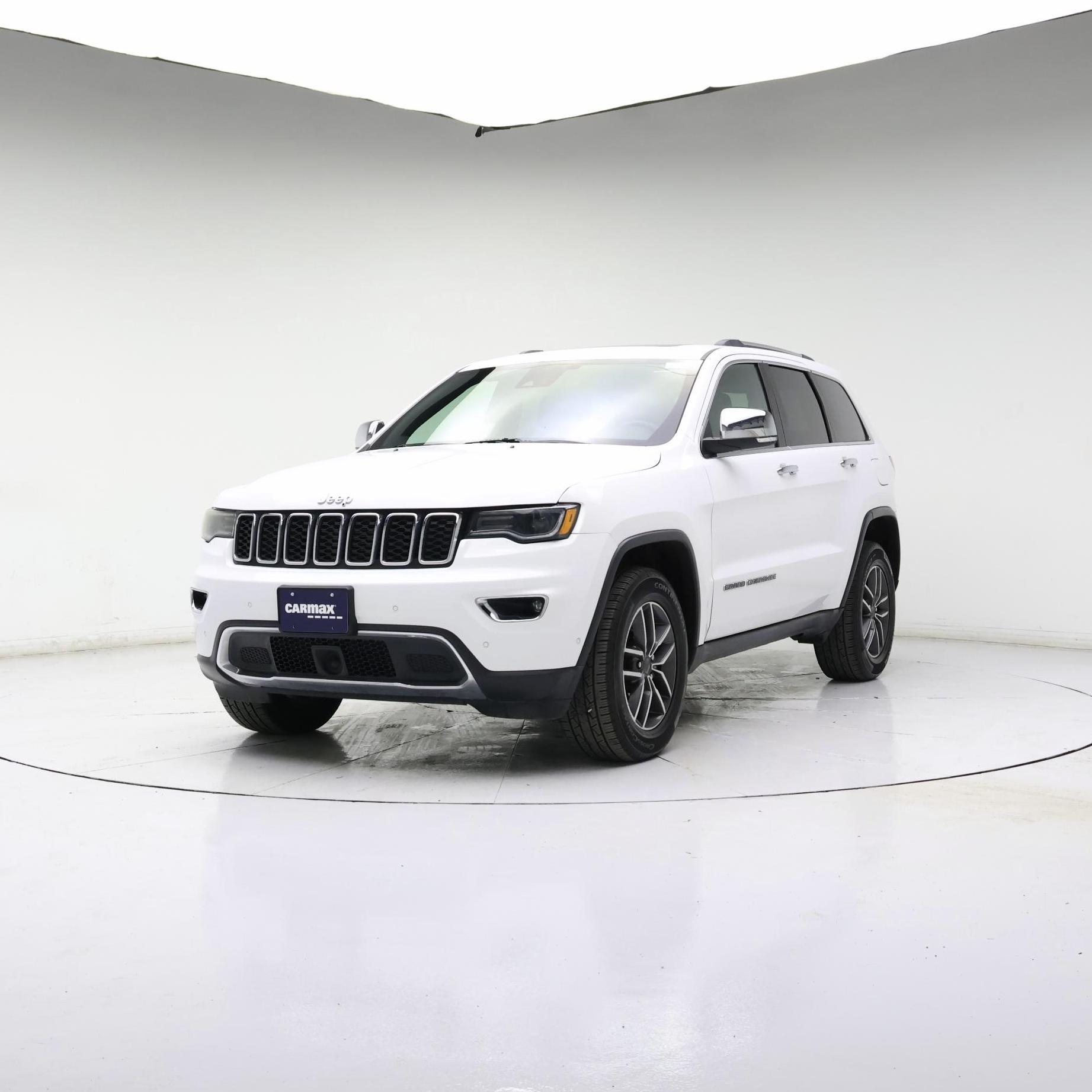 Thumbnail: 2019 Jeep Grand Cherokee - 4