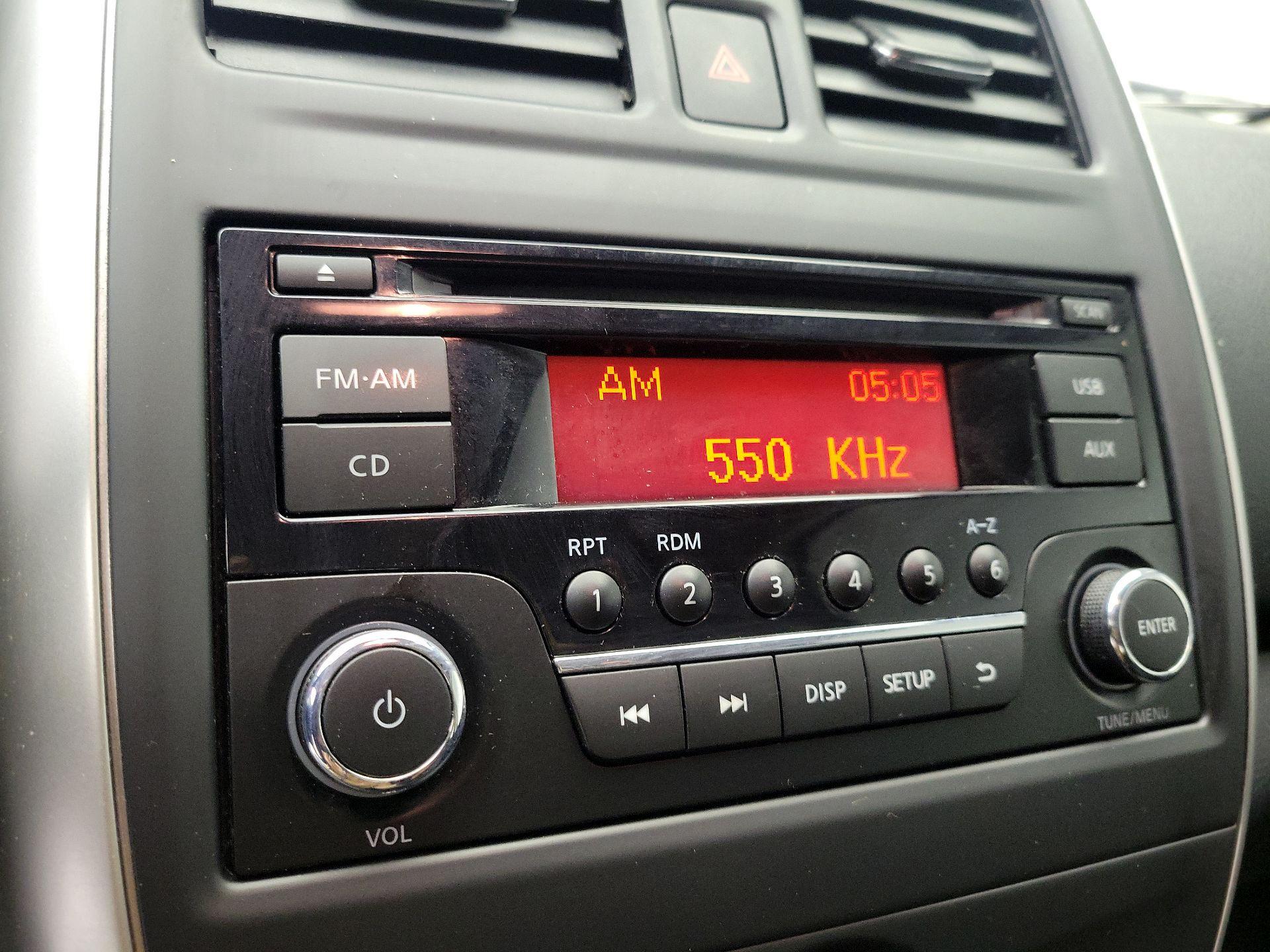 Thumbnail: 2018 Nissan Versa - 14