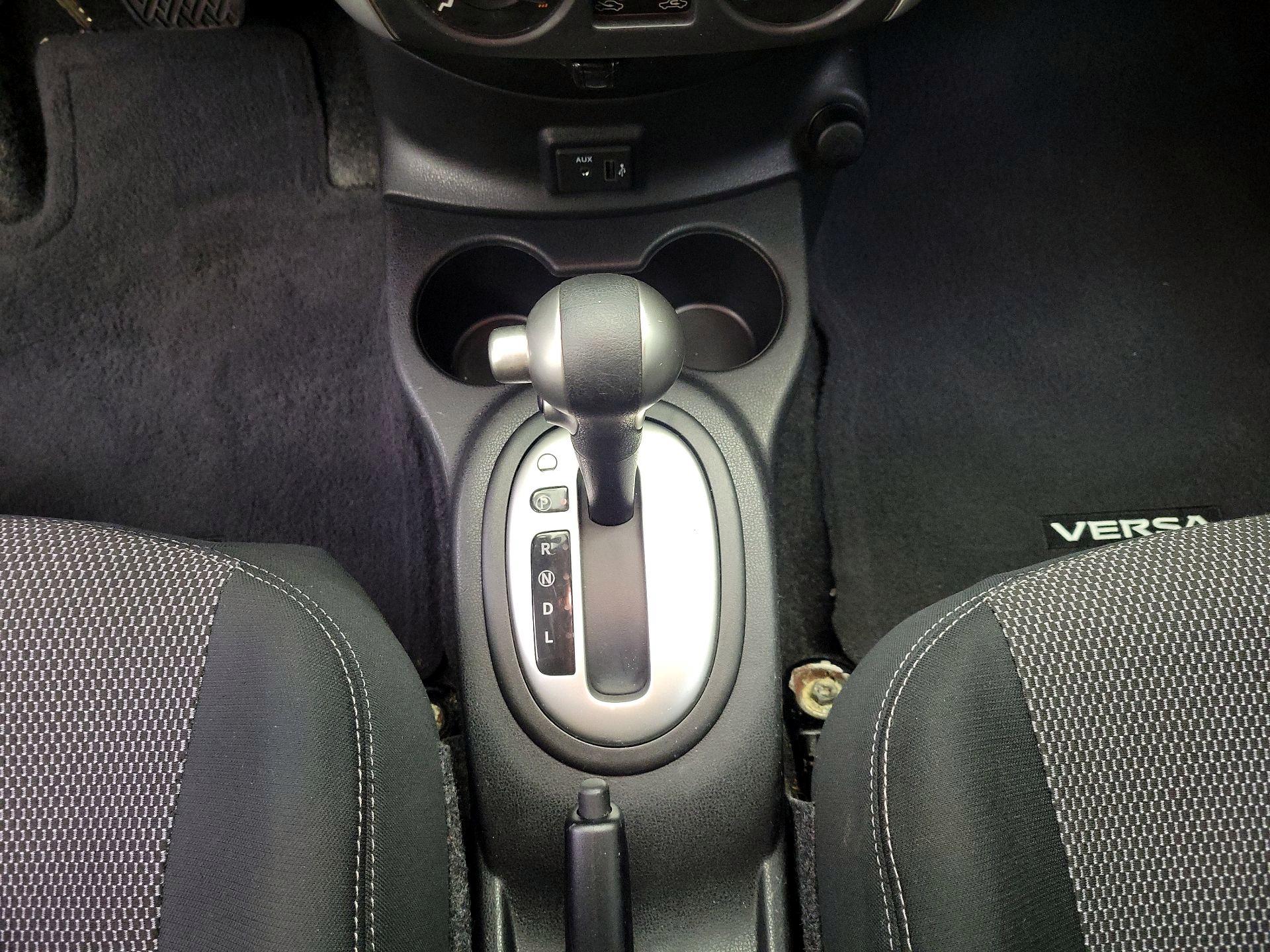 Thumbnail: 2018 Nissan Versa - 16