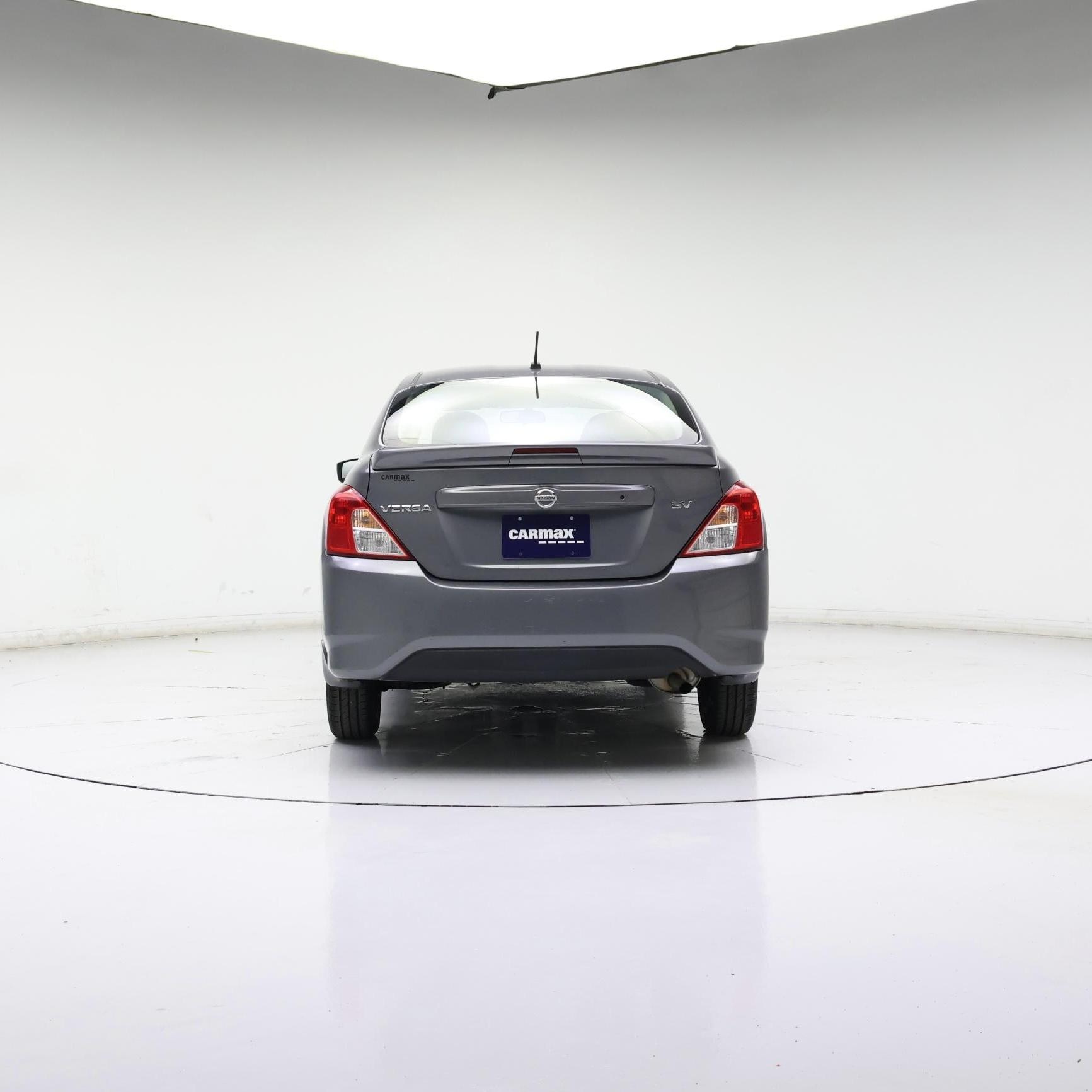 Thumbnail: 2018 Nissan Versa - 6